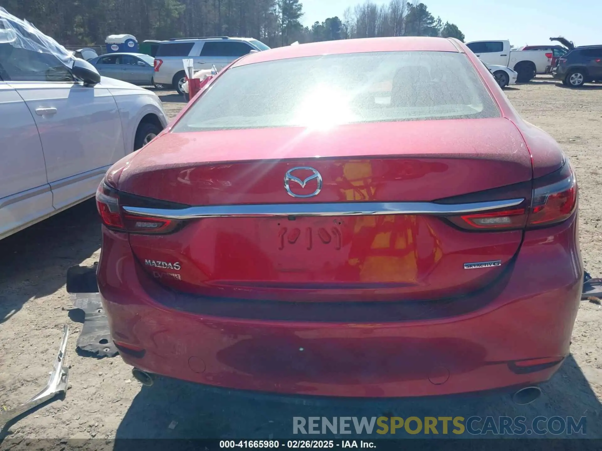 17 Photograph of a damaged car JM1GL1VM5K1501051 MAZDA MAZDA6 2019