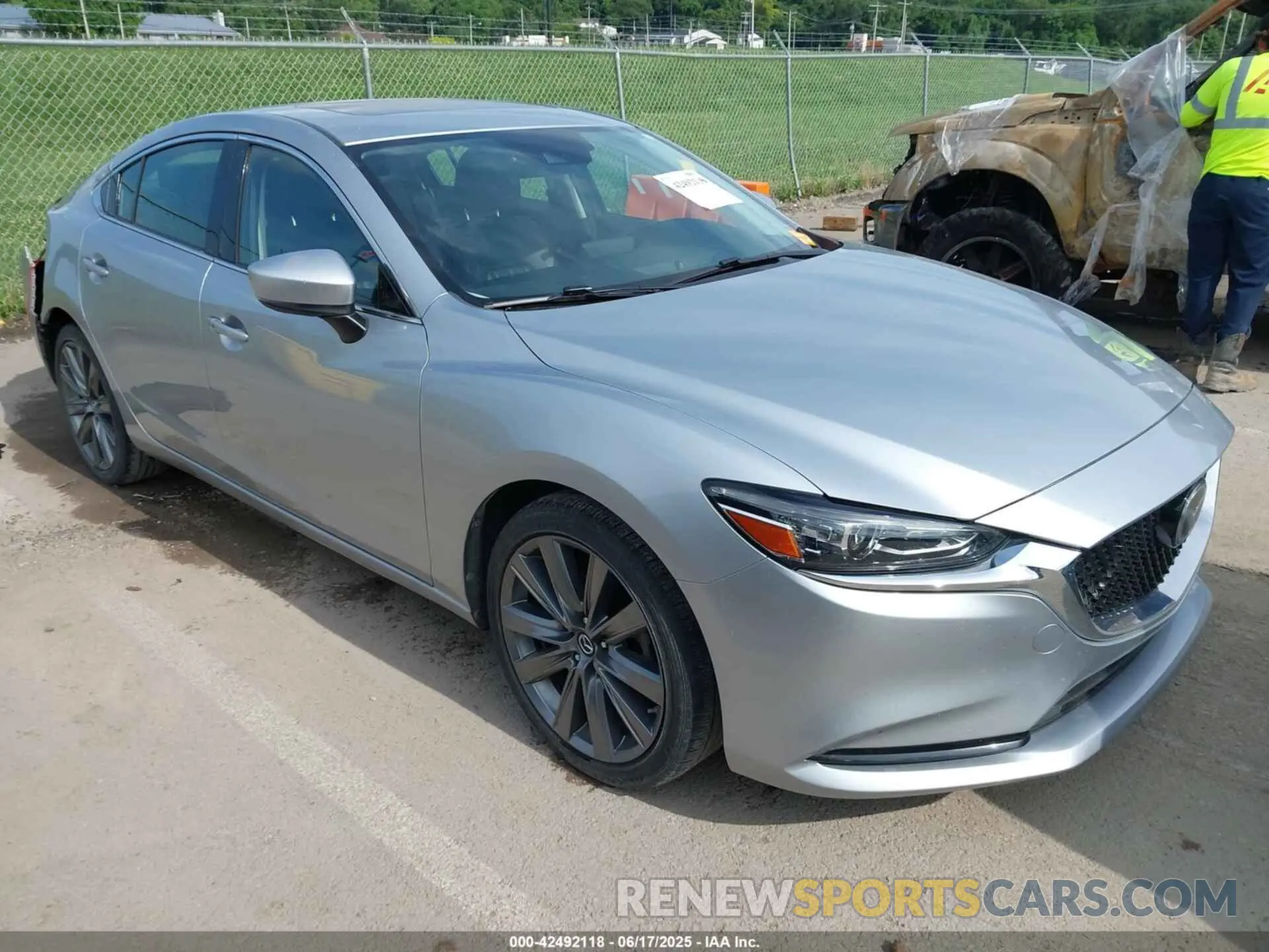 1 Photograph of a damaged car JM1GL1VM5K1508369 MAZDA MAZDA6 2019