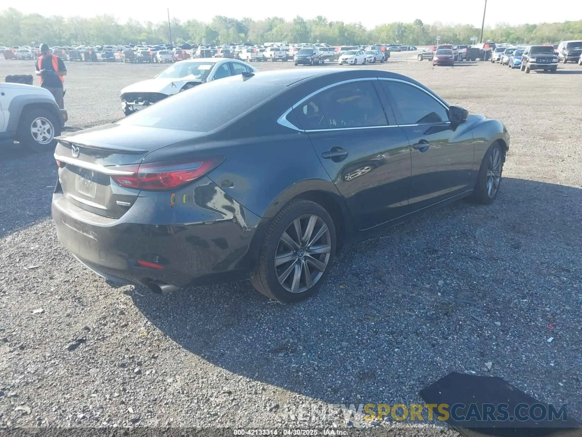 4 Photograph of a damaged car JM1GL1WY5K1508499 MAZDA MAZDA6 2019