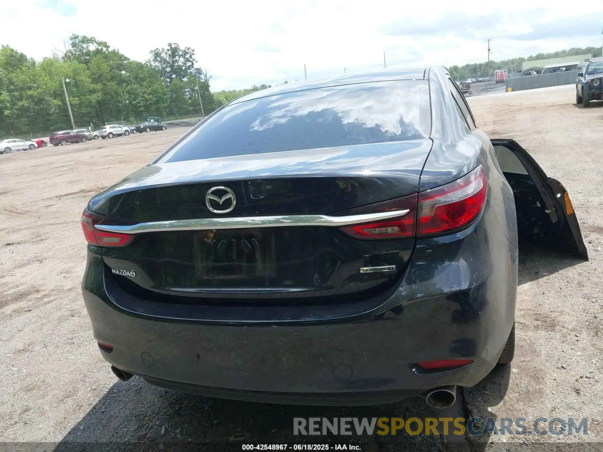 16 Photograph of a damaged car JM1GL1VM4L1516044 MAZDA MAZDA6 2020