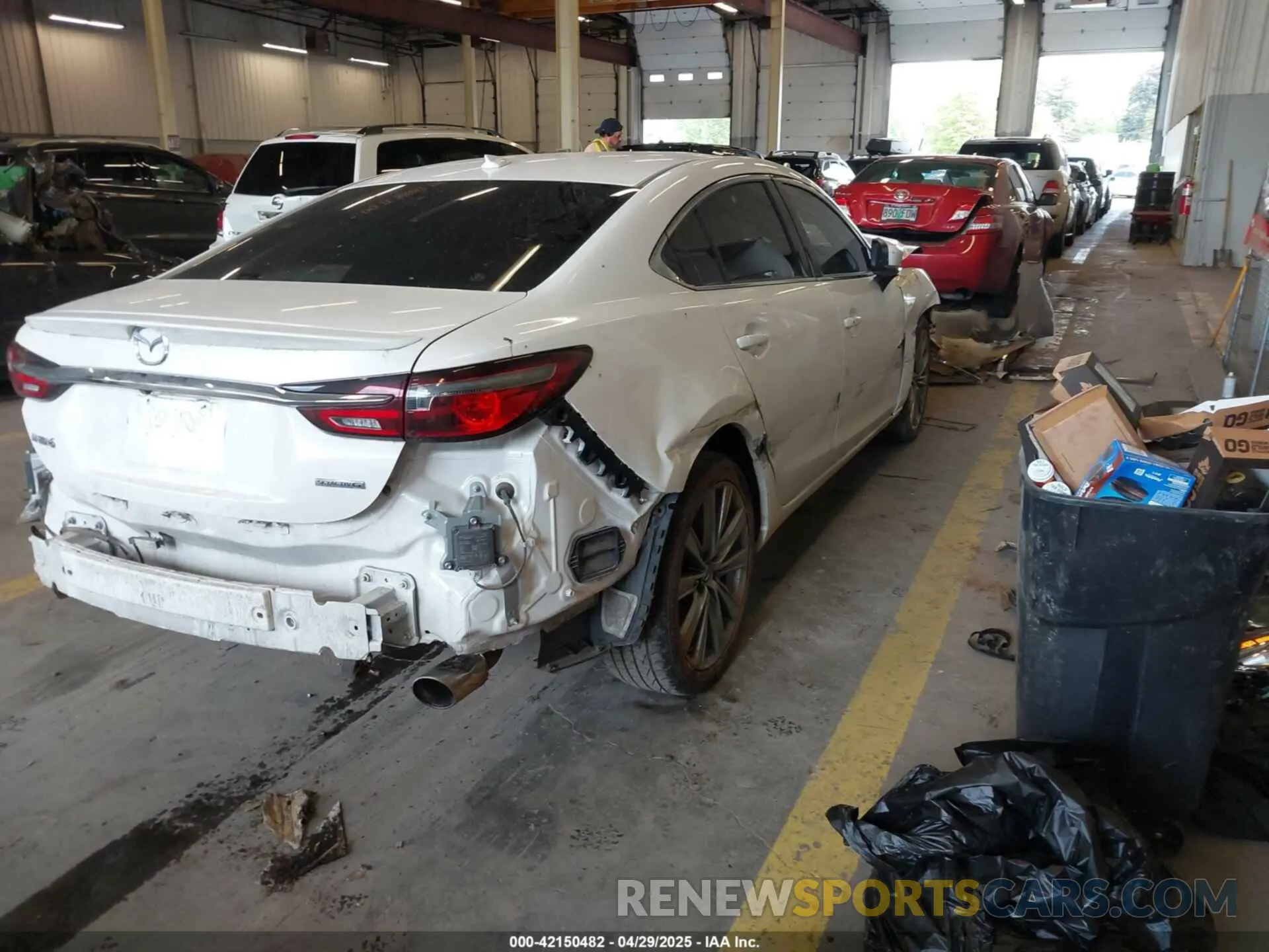 4 Photograph of a damaged car JM1GL1WY7L1520977 MAZDA MAZDA6 2020