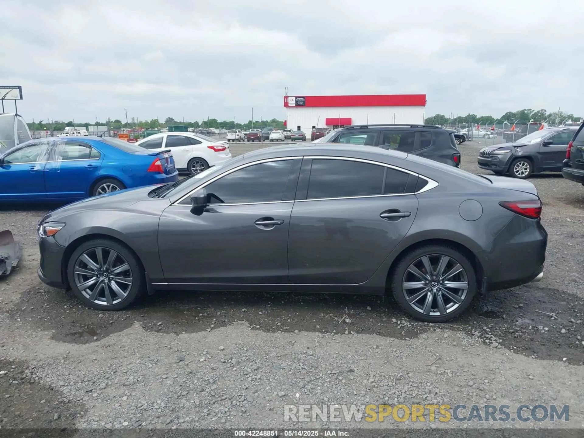 14 Photograph of a damaged car JM1GL1TY6M1600258 MAZDA MAZDA6 2021