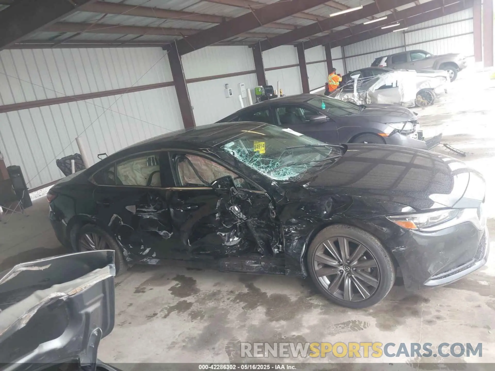 14 Photograph of a damaged car JM1GL1VM1M1610254 MAZDA MAZDA6 2021