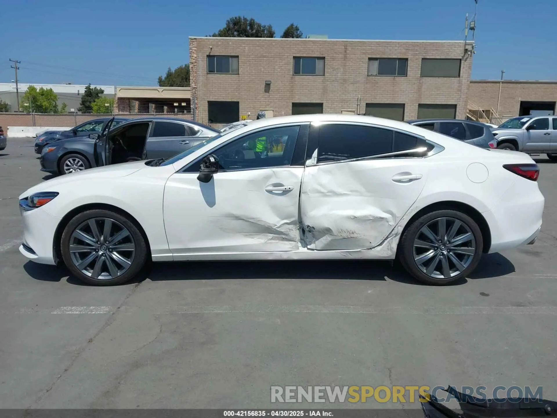 15 Photograph of a damaged car JM1GL1VM6M1600318 MAZDA MAZDA6 2021