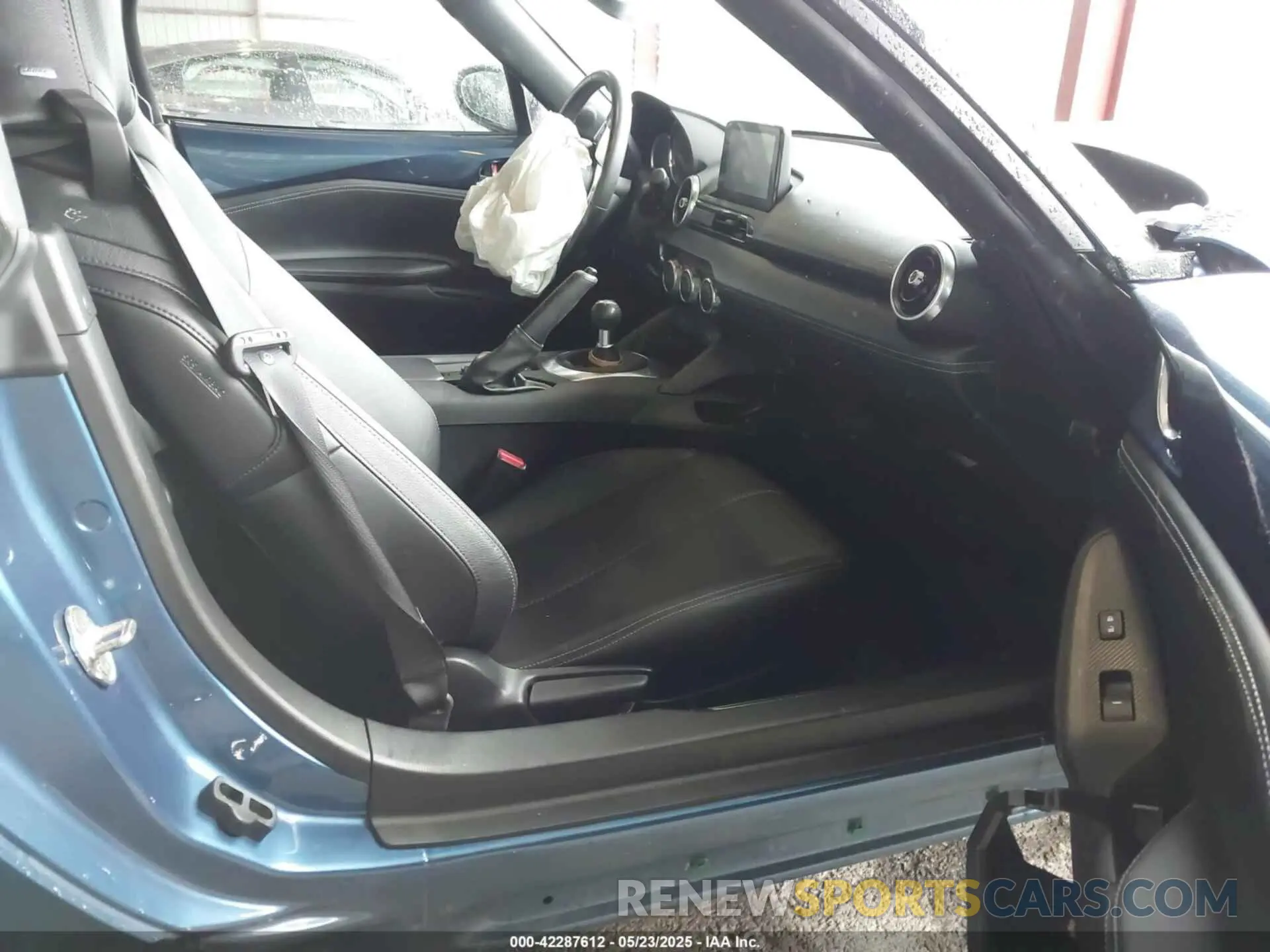 5 Photograph of a damaged car JM1NDAD74L0415690 MAZDA MX-5 MIATA 2020