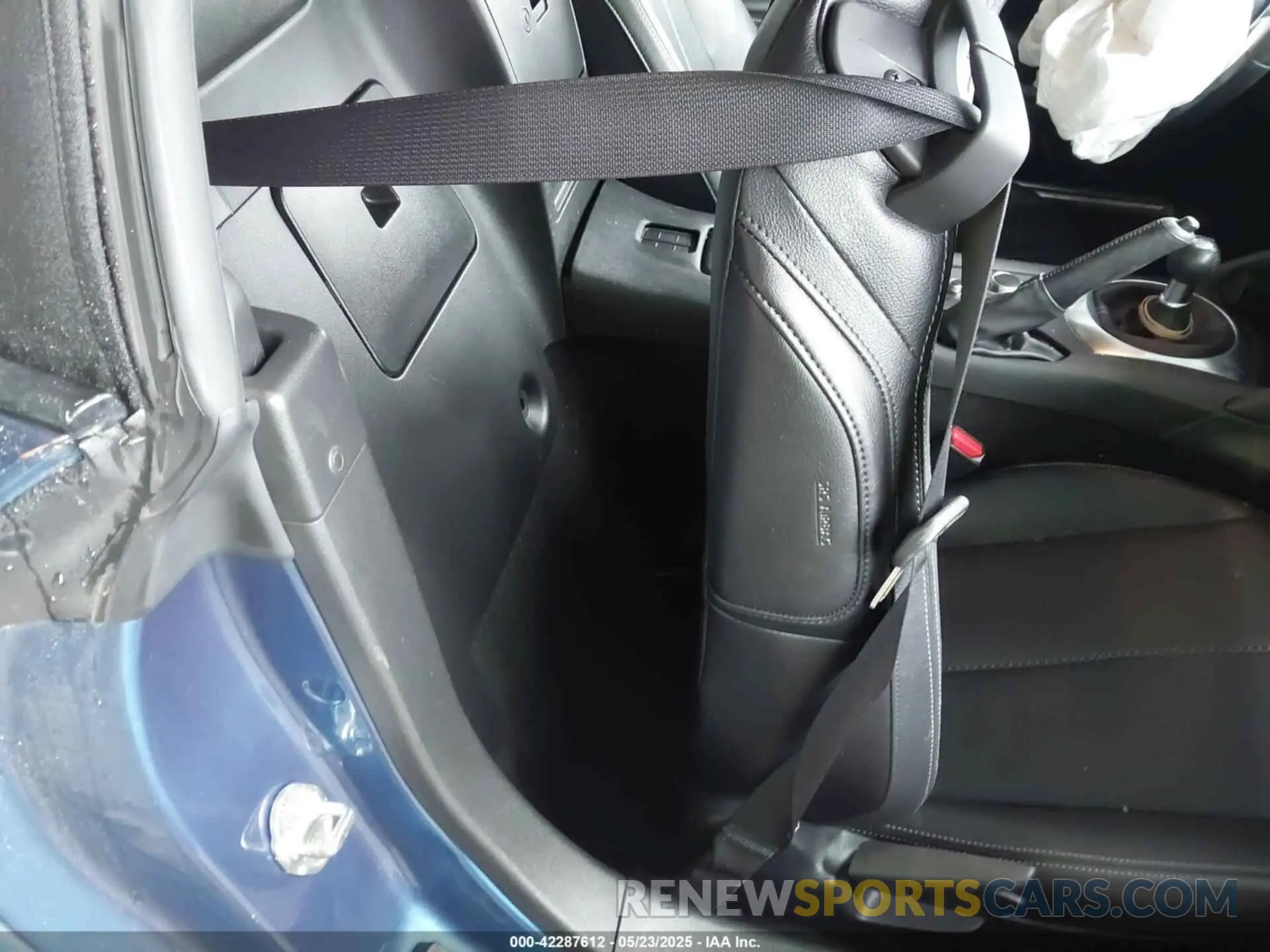 8 Photograph of a damaged car JM1NDAD74L0415690 MAZDA MX-5 MIATA 2020