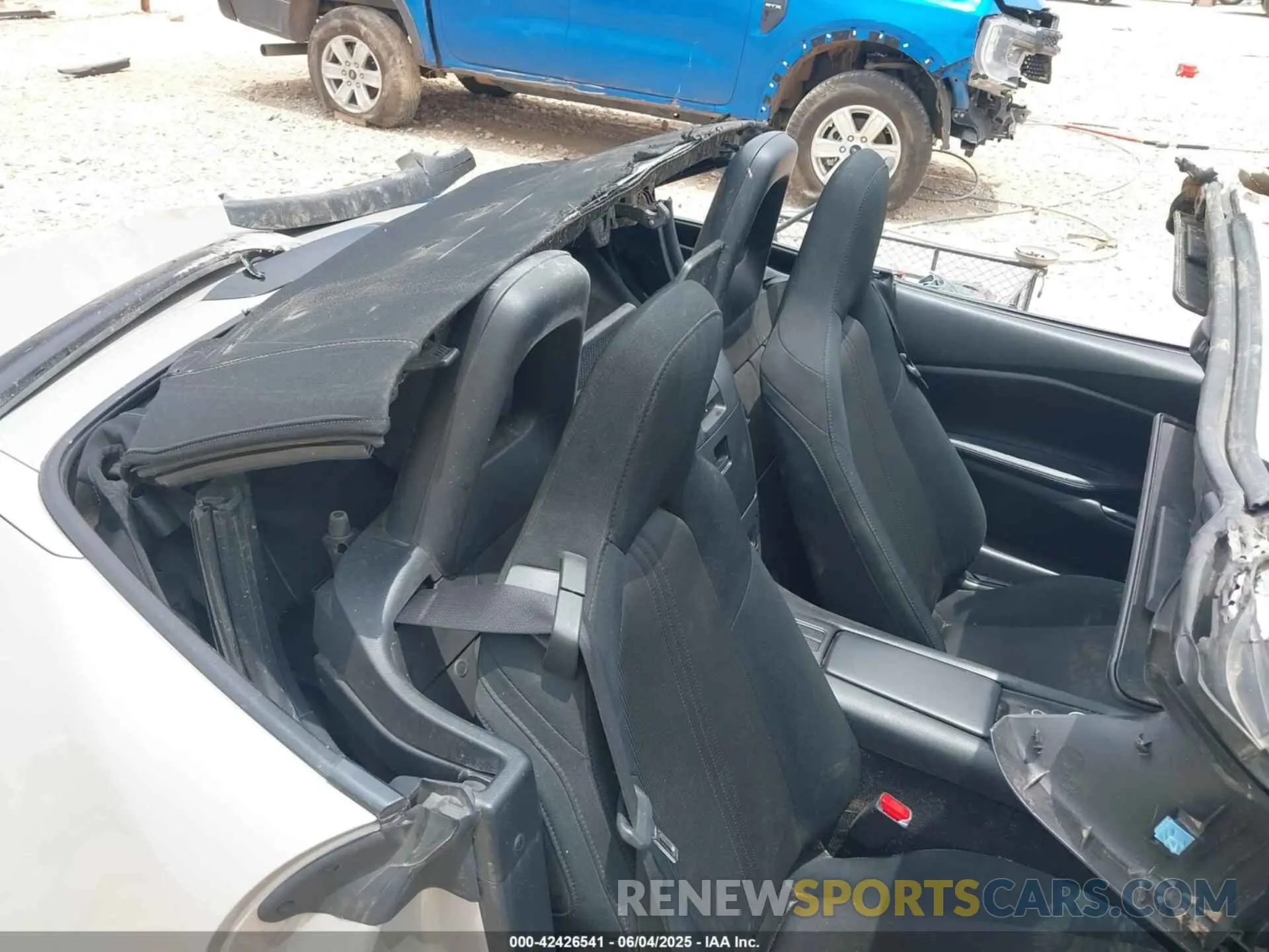 8 Photograph of a damaged car JM1NDAB77P0551899 MAZDA MX-5 MIATA 2023