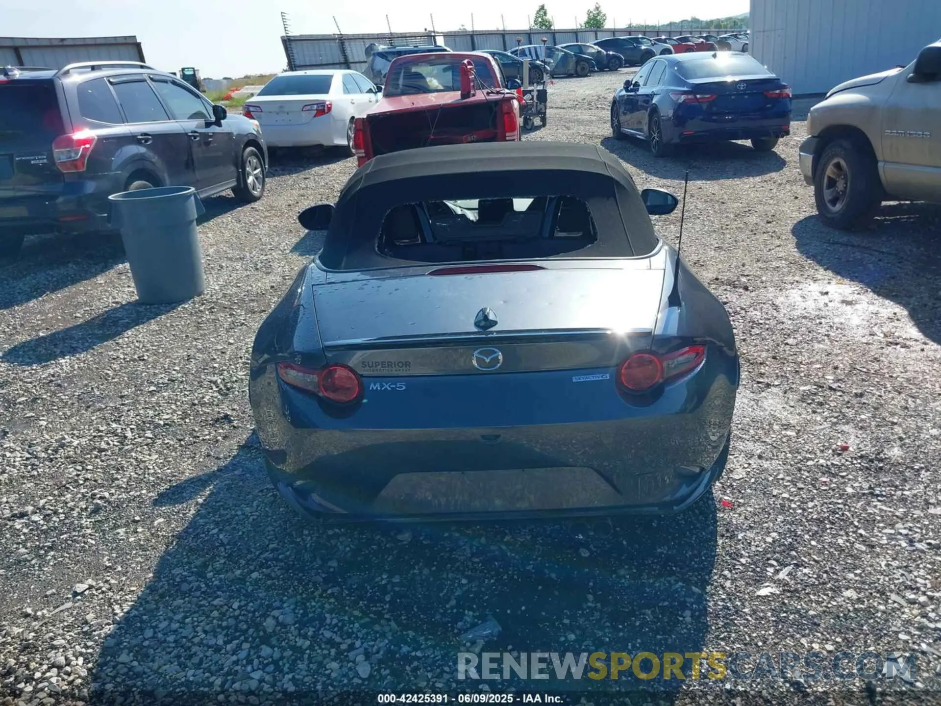 16 Photograph of a damaged car JM1NDAC70P0553959 MAZDA MX-5 MIATA 2023