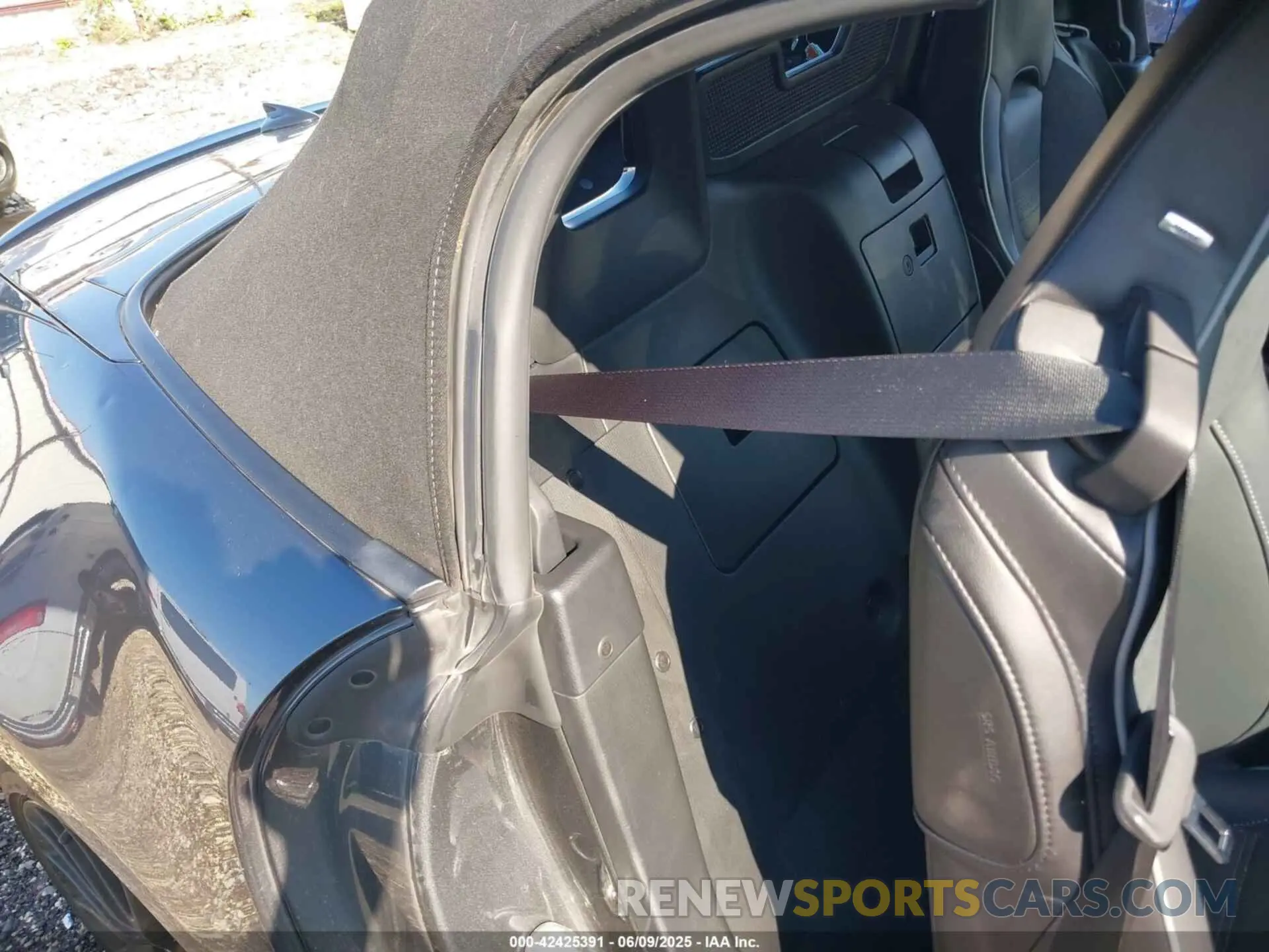 8 Photograph of a damaged car JM1NDAC70P0553959 MAZDA MX-5 MIATA 2023