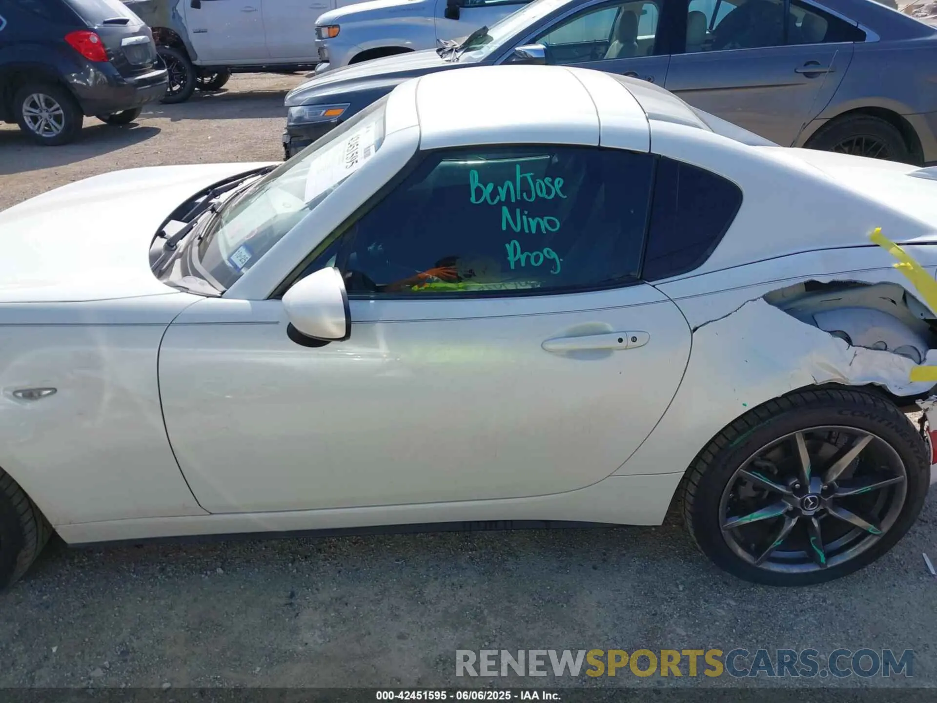 14 Photograph of a damaged car JM1NDAM73L0414658 MAZDA MX-5 MIATA RF 2020