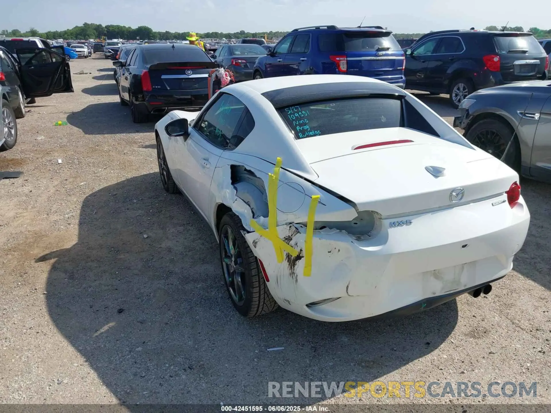 3 Photograph of a damaged car JM1NDAM73L0414658 MAZDA MX-5 MIATA RF 2020