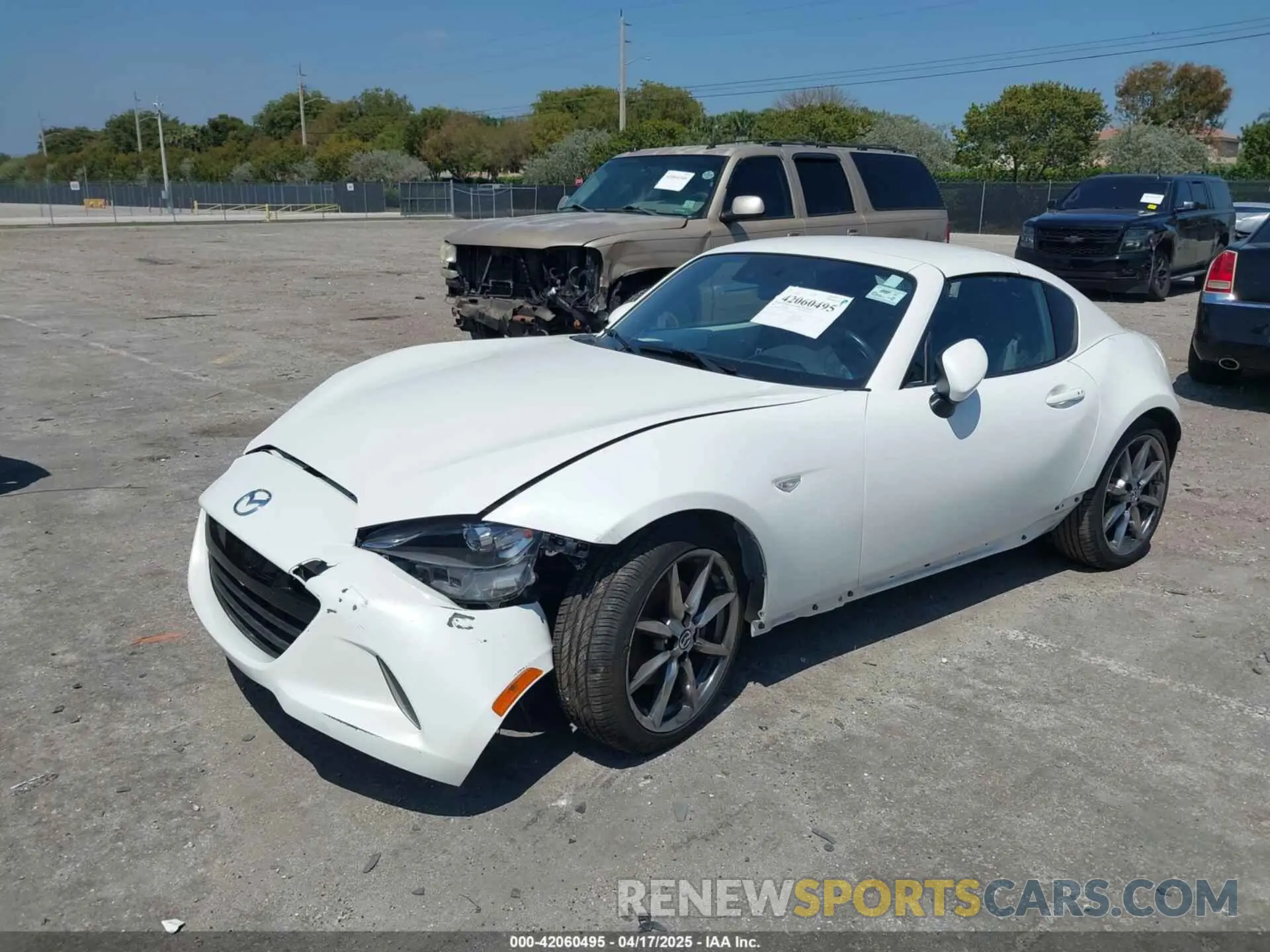2 Photograph of a damaged car JM1NDAM75M0450871 MAZDA MX-5 MIATA RF 2021
