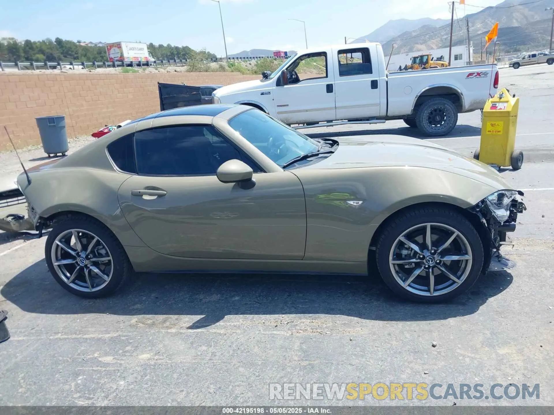 14 Photograph of a damaged car JM1NDAM73P0561844 MAZDA MX-5 MIATA RF 2023
