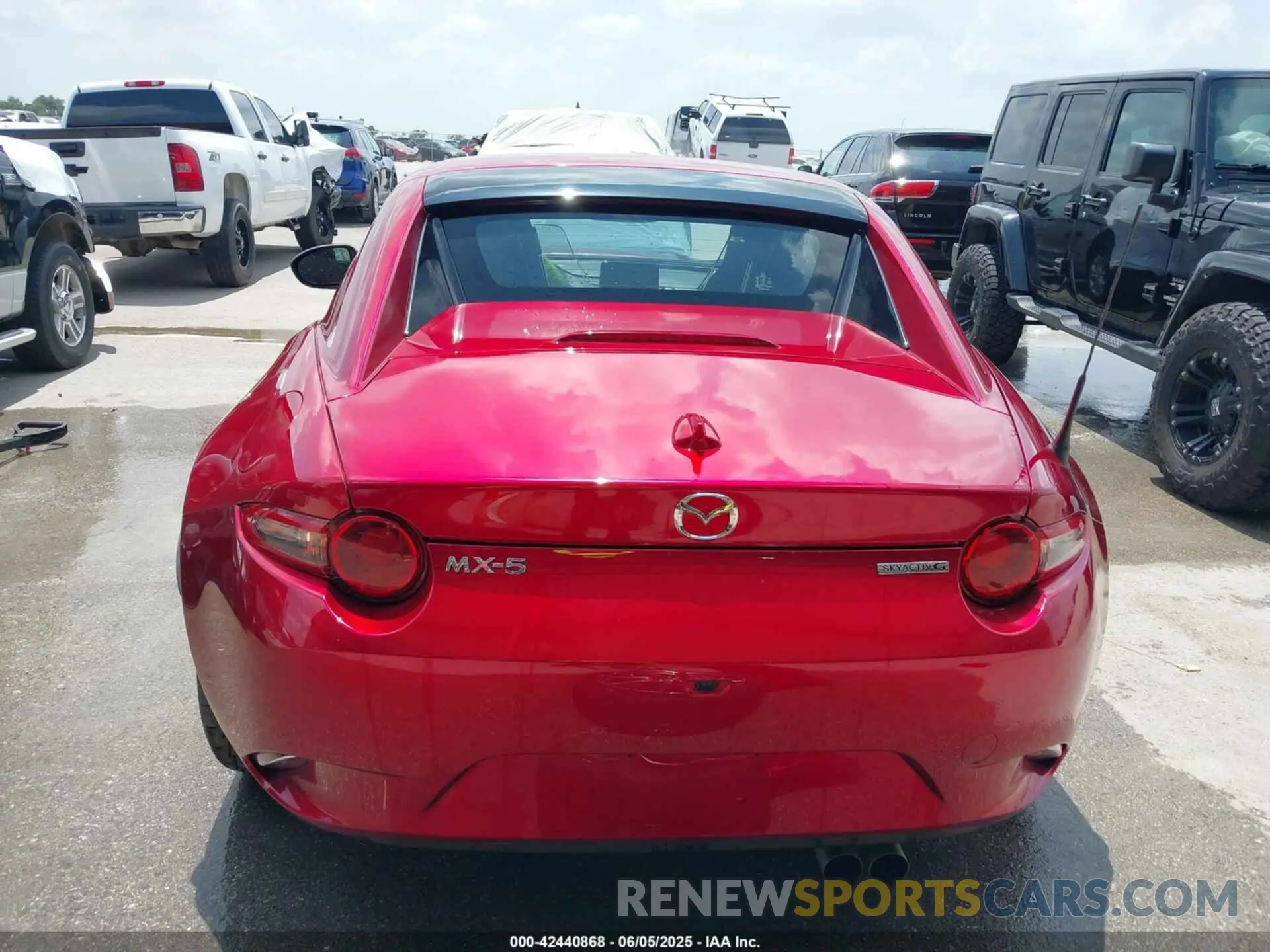 17 Photograph of a damaged car JM1NDAM76P0552023 MAZDA MX-5 MIATA RF 2023