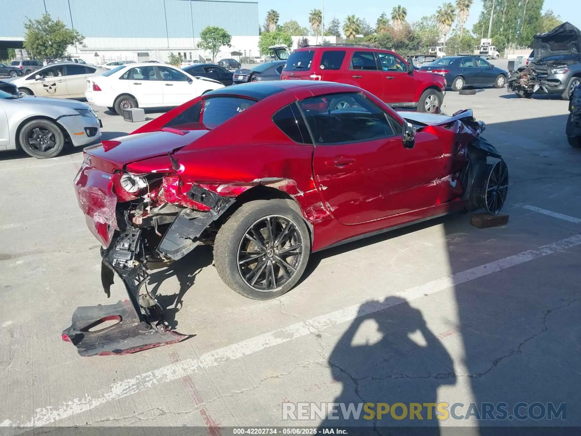 4 Photograph of a damaged car JM1NDAM79R0603310 MAZDA MX-5 MIATA RF 2024