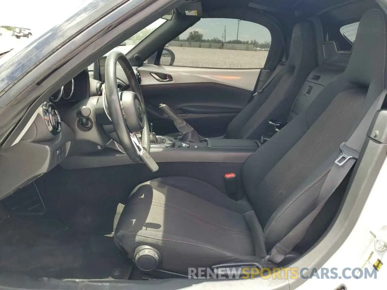 7 Photograph of a damaged car JM1NDAC73K0304418 MAZDA MX5 2019