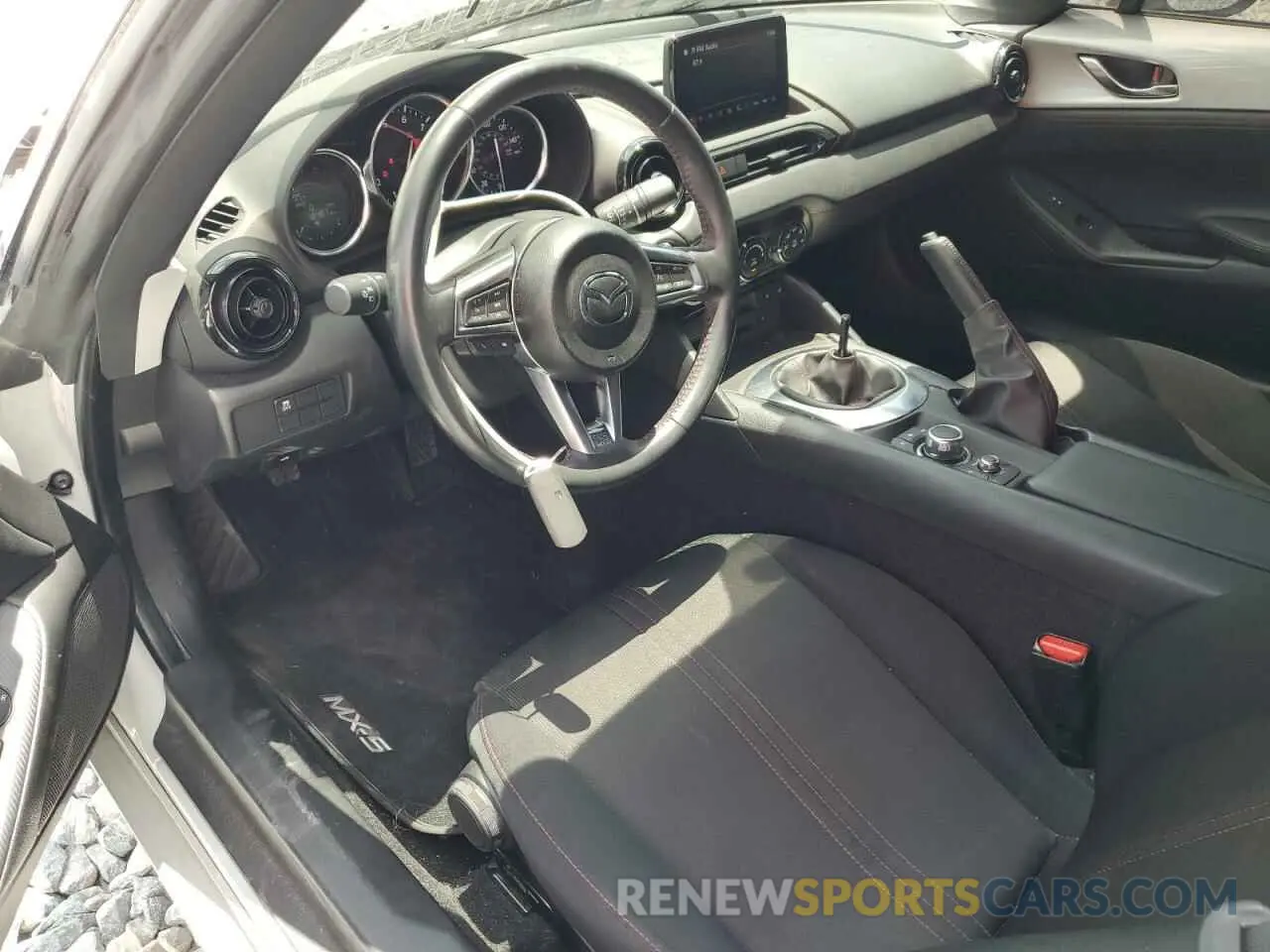 8 Photograph of a damaged car JM1NDAC73K0304418 MAZDA MX5 2019