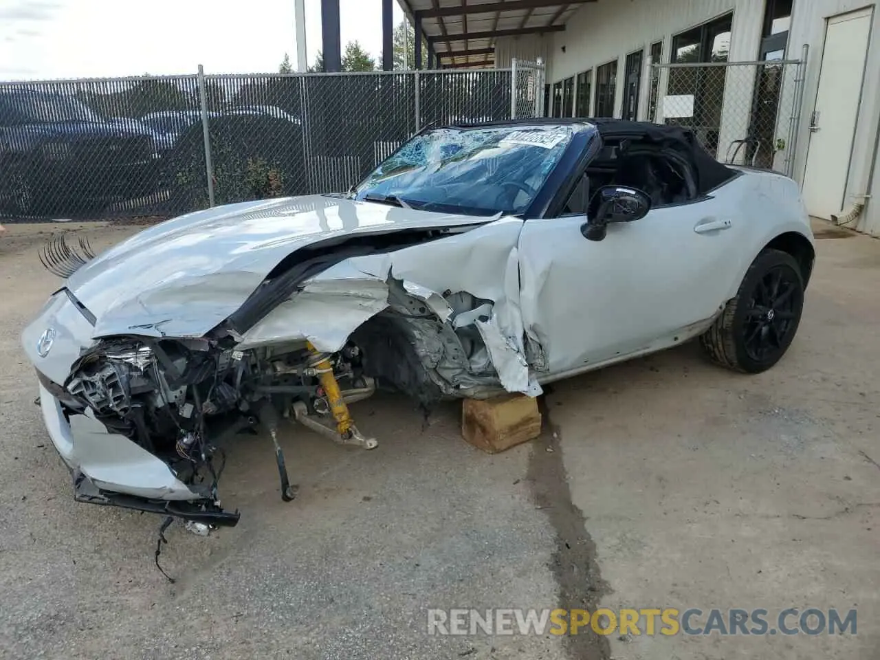 1 Photograph of a damaged car JM1NDAC78K0311347 MAZDA MX5 2019