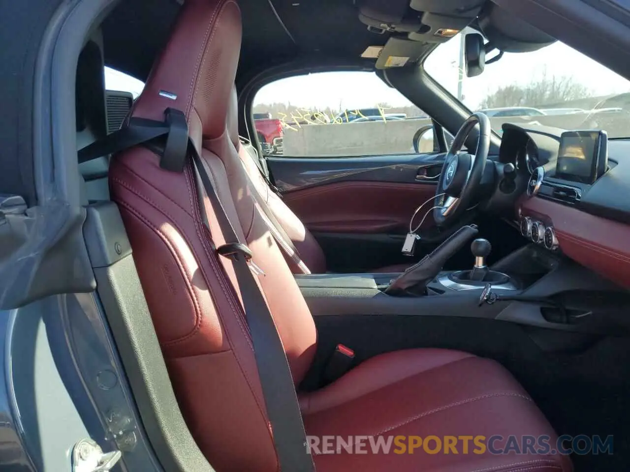 10 Photograph of a damaged car JM1NDAD75L0418338 MAZDA MX5 2020
