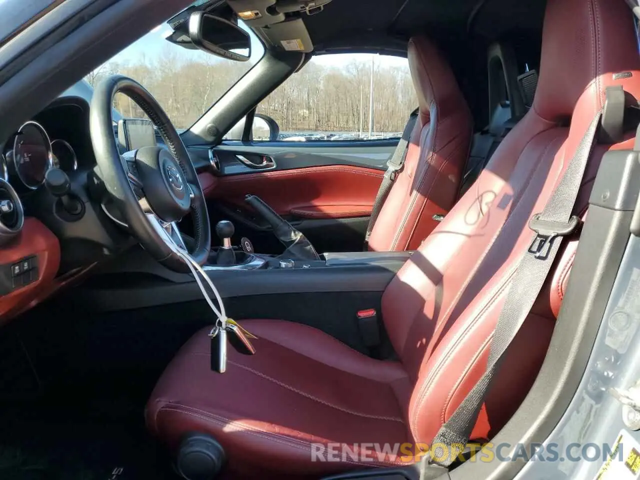 7 Photograph of a damaged car JM1NDAD75L0418338 MAZDA MX5 2020
