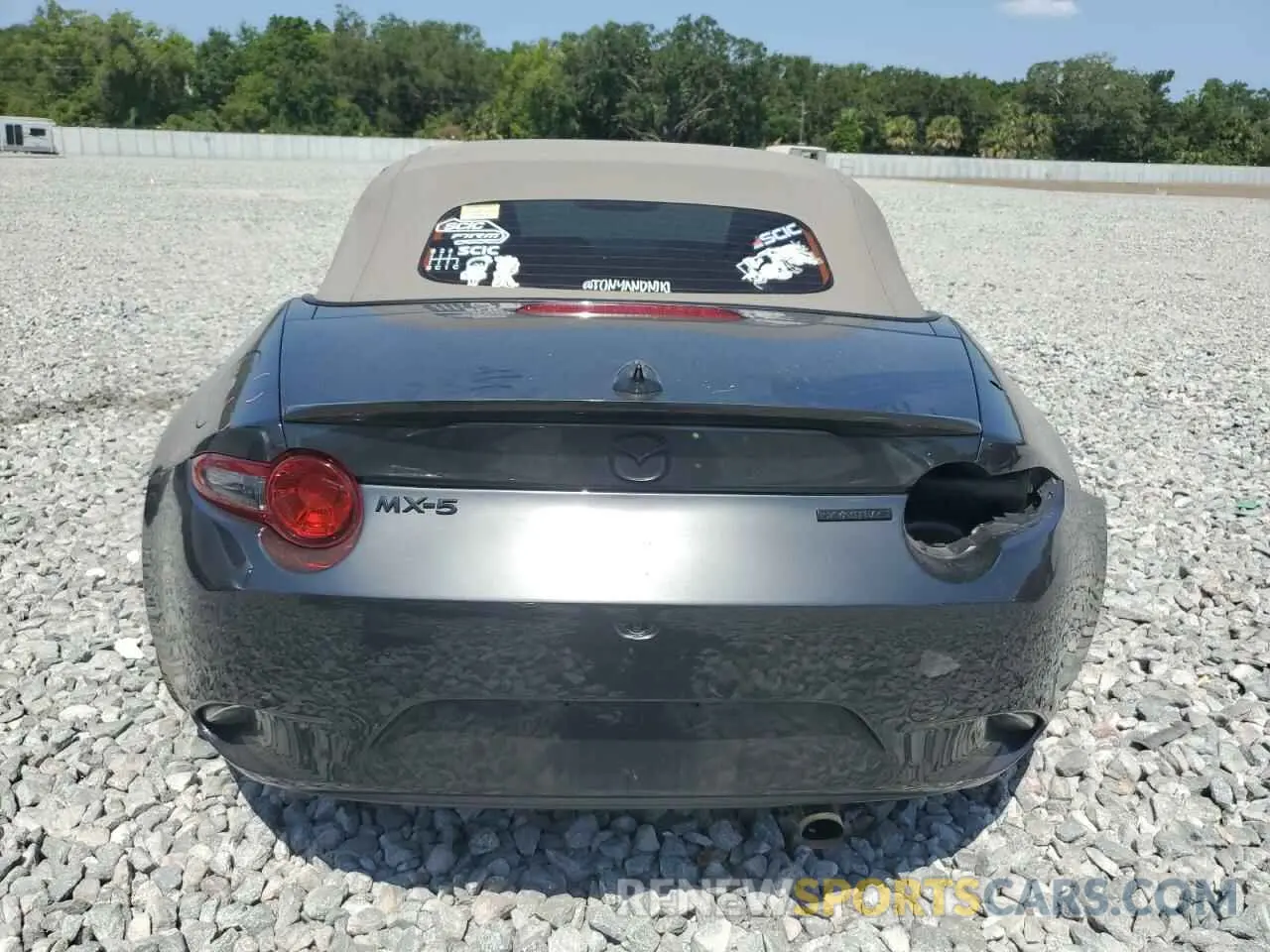 6 Photograph of a damaged car JM1NDAD77L0414873 MAZDA MX5 2020