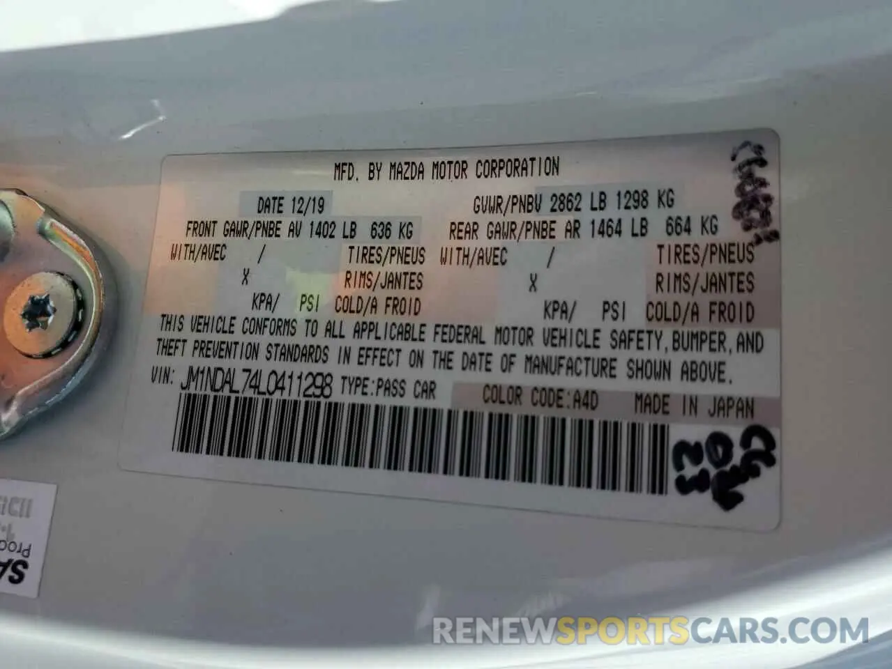 12 Photograph of a damaged car JM1NDAL74L0411298 MAZDA MX5 2020