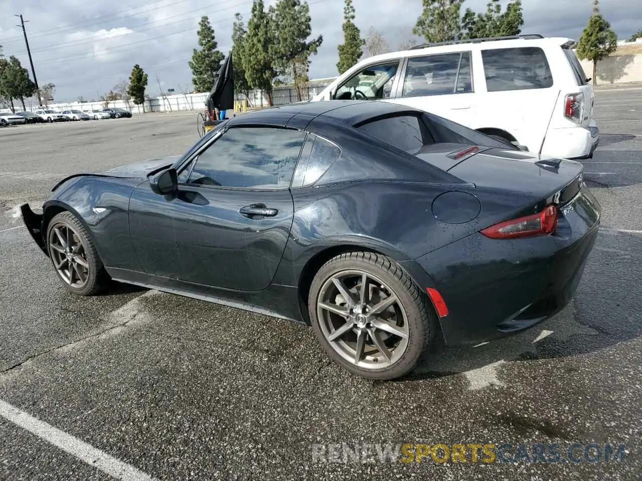 2 Photograph of a damaged car JM1NDAM75L0411468 MAZDA MX5 2020