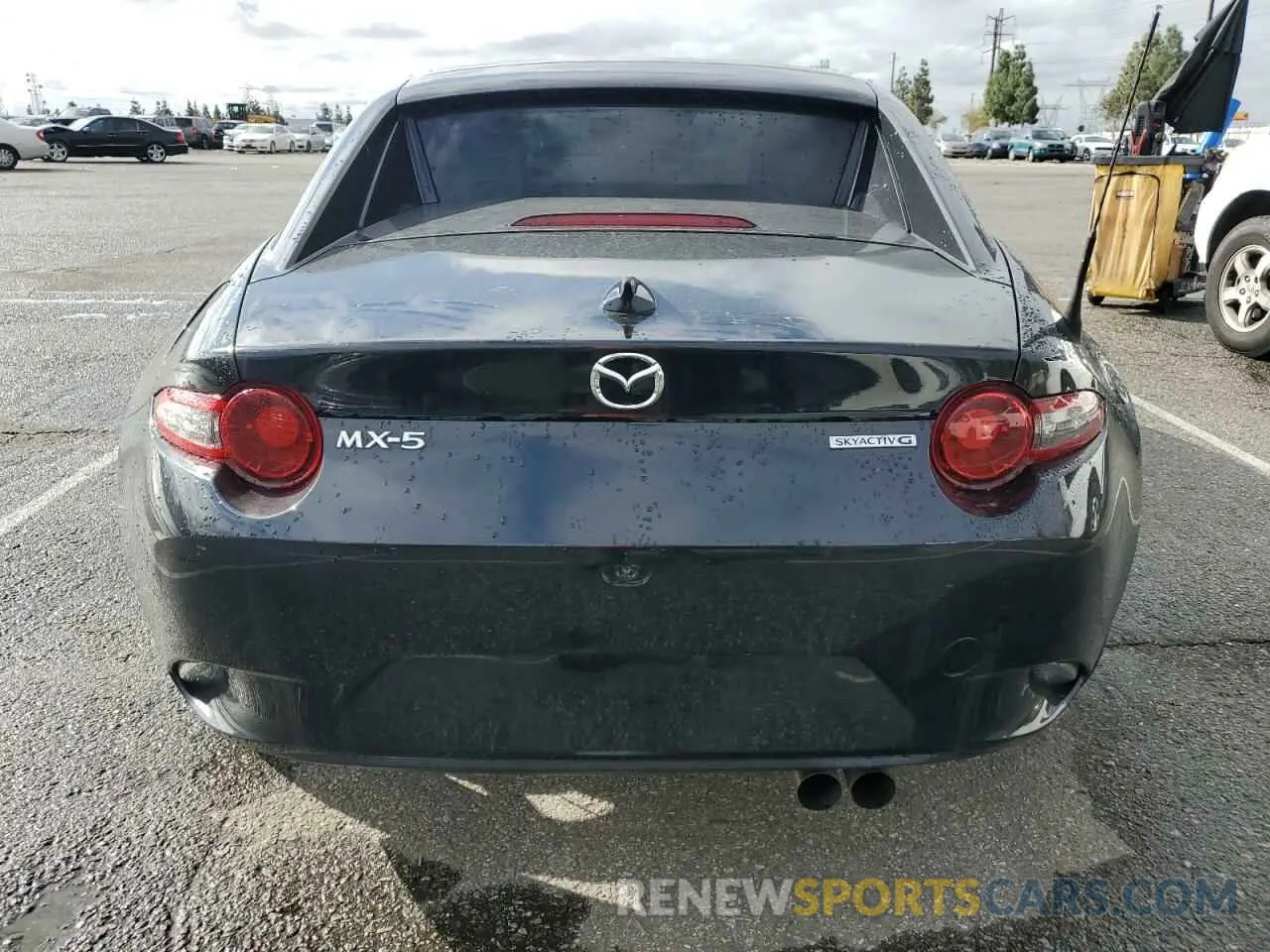 6 Photograph of a damaged car JM1NDAM75L0411468 MAZDA MX5 2020