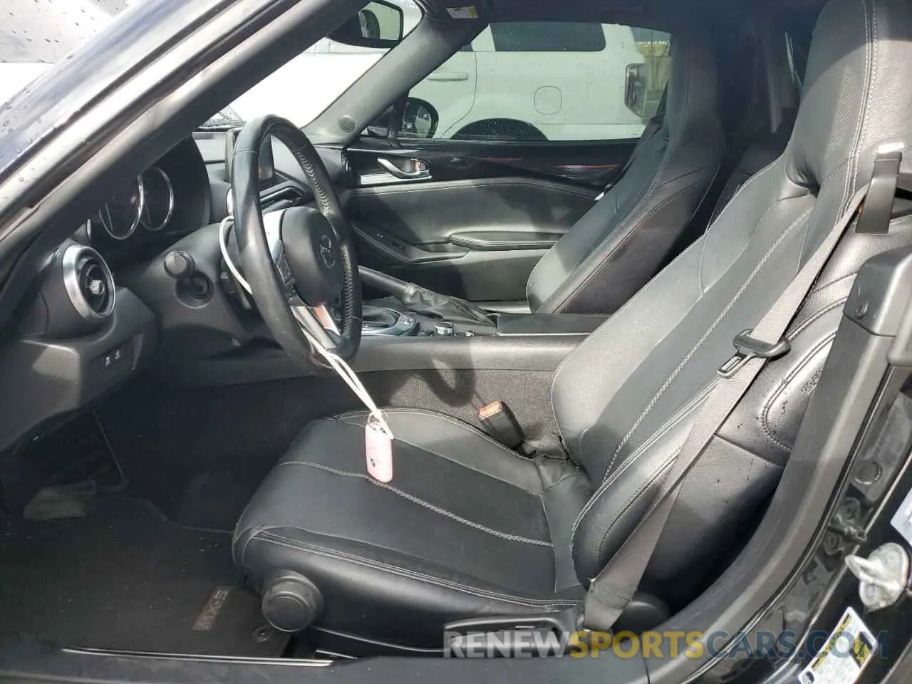 7 Photograph of a damaged car JM1NDAM75L0411468 MAZDA MX5 2020