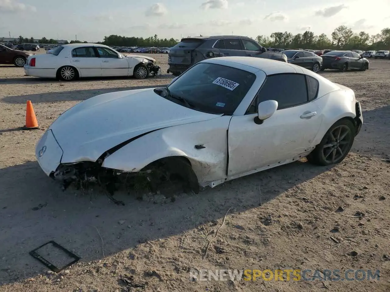 1 Photograph of a damaged car JM1NDAM77N0501997 MAZDA MX5 2022