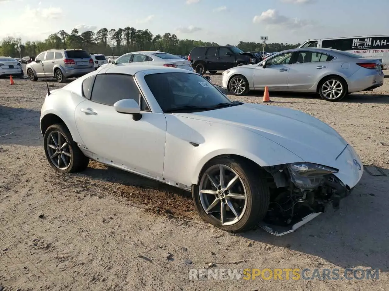 4 Photograph of a damaged car JM1NDAM77N0501997 MAZDA MX5 2022