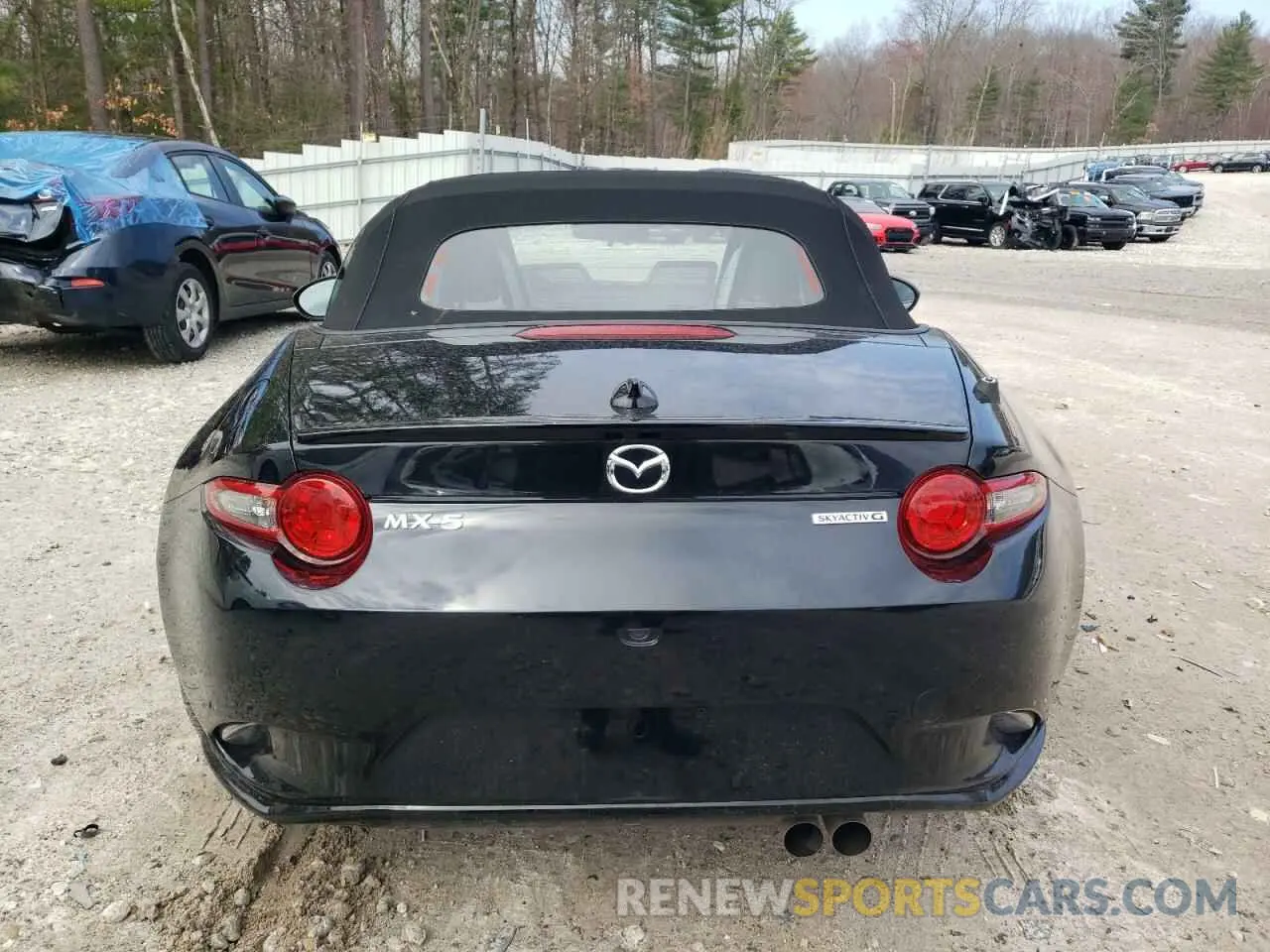 6 Photograph of a damaged car JM1NDAC79P0561025 MAZDA MX5 2023