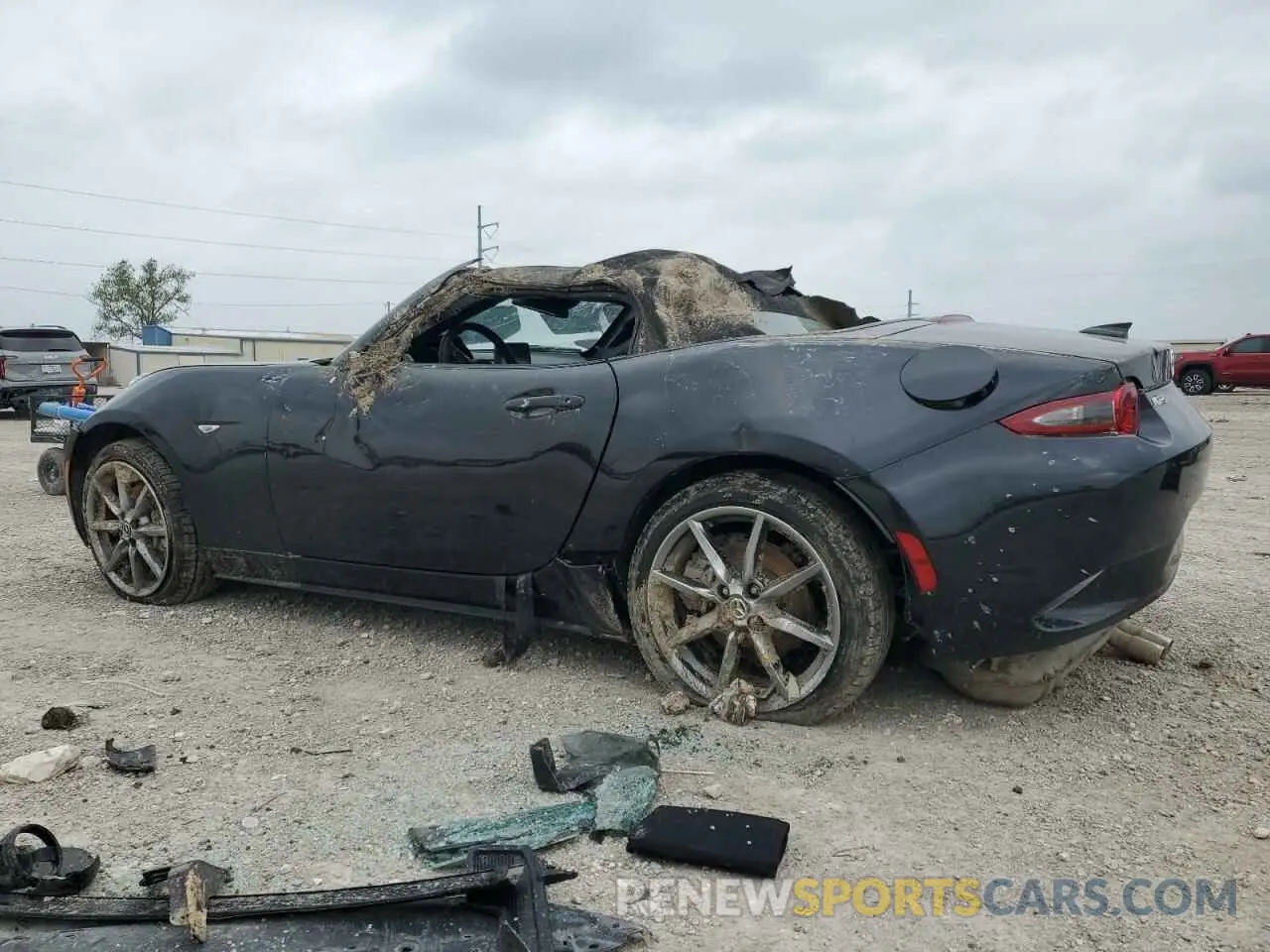 2 Photograph of a damaged car JM1NDAD76P0556346 MAZDA MX5 2023