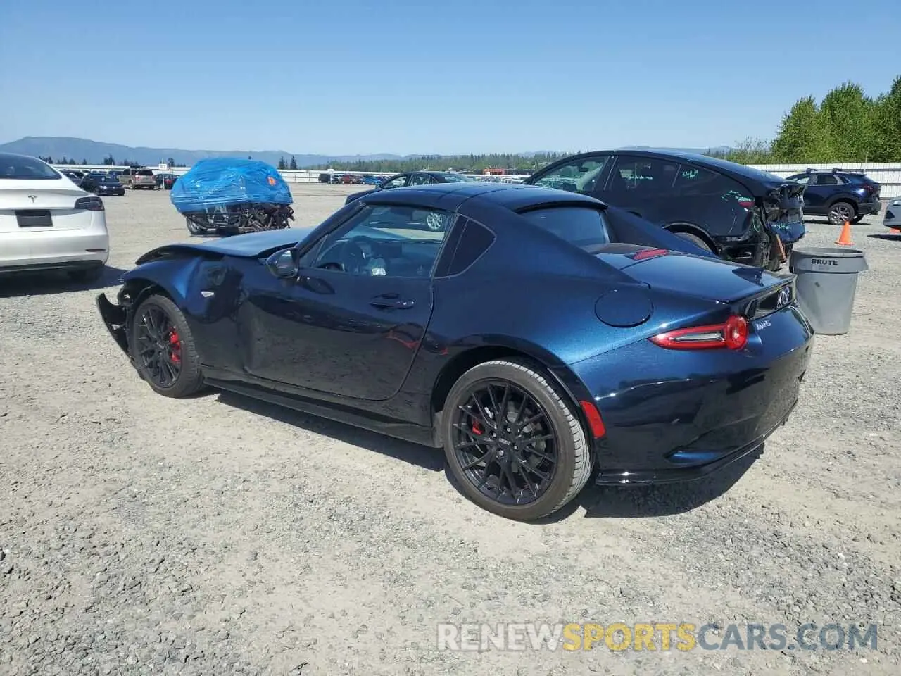 2 Photograph of a damaged car JM1NDAL77R0600049 MAZDA MX5 2024