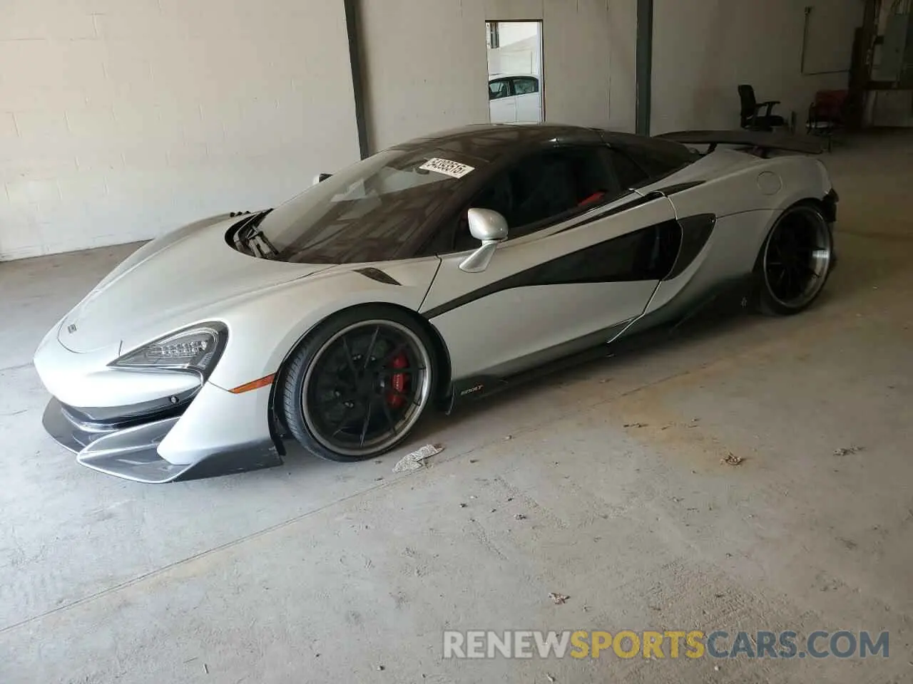1 Photograph of a damaged car SBM13SAAXLW008565 MCLAREN AUTOMOTIVE 600LT 2020