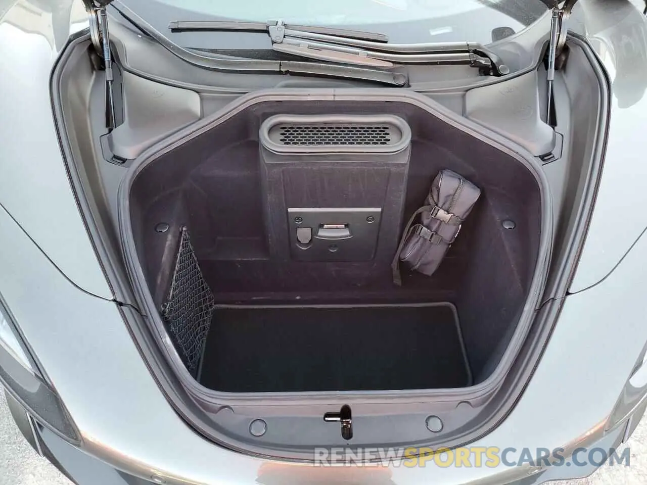 11 Photograph of a damaged car SBM14FCA4MW006331 MCLAREN AUTOMOTIVE ALL MODELS 2021
