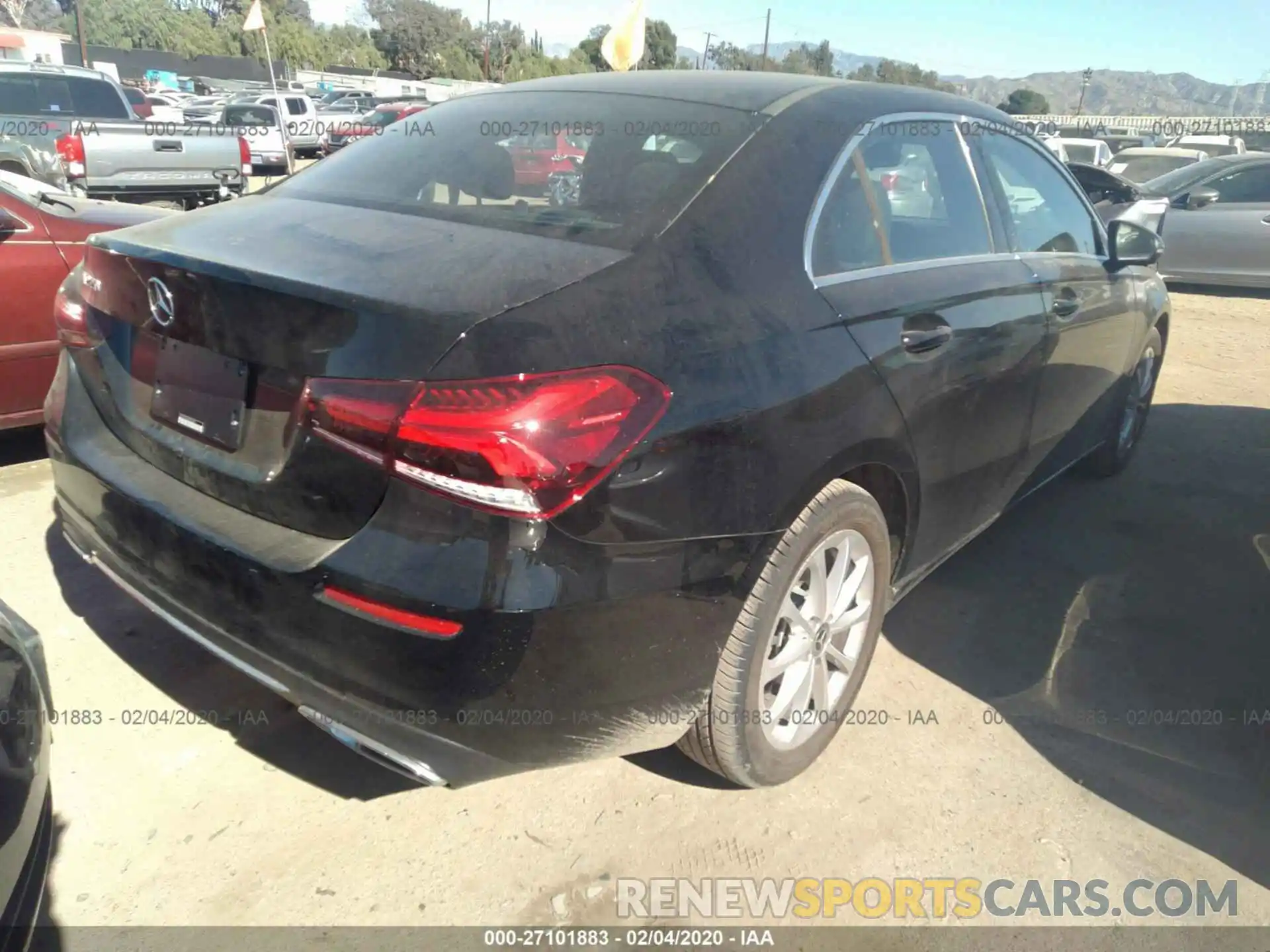 4 Photograph of a damaged car WDD3G4EB0KW025609 MERCEDES-BENZ A 2019