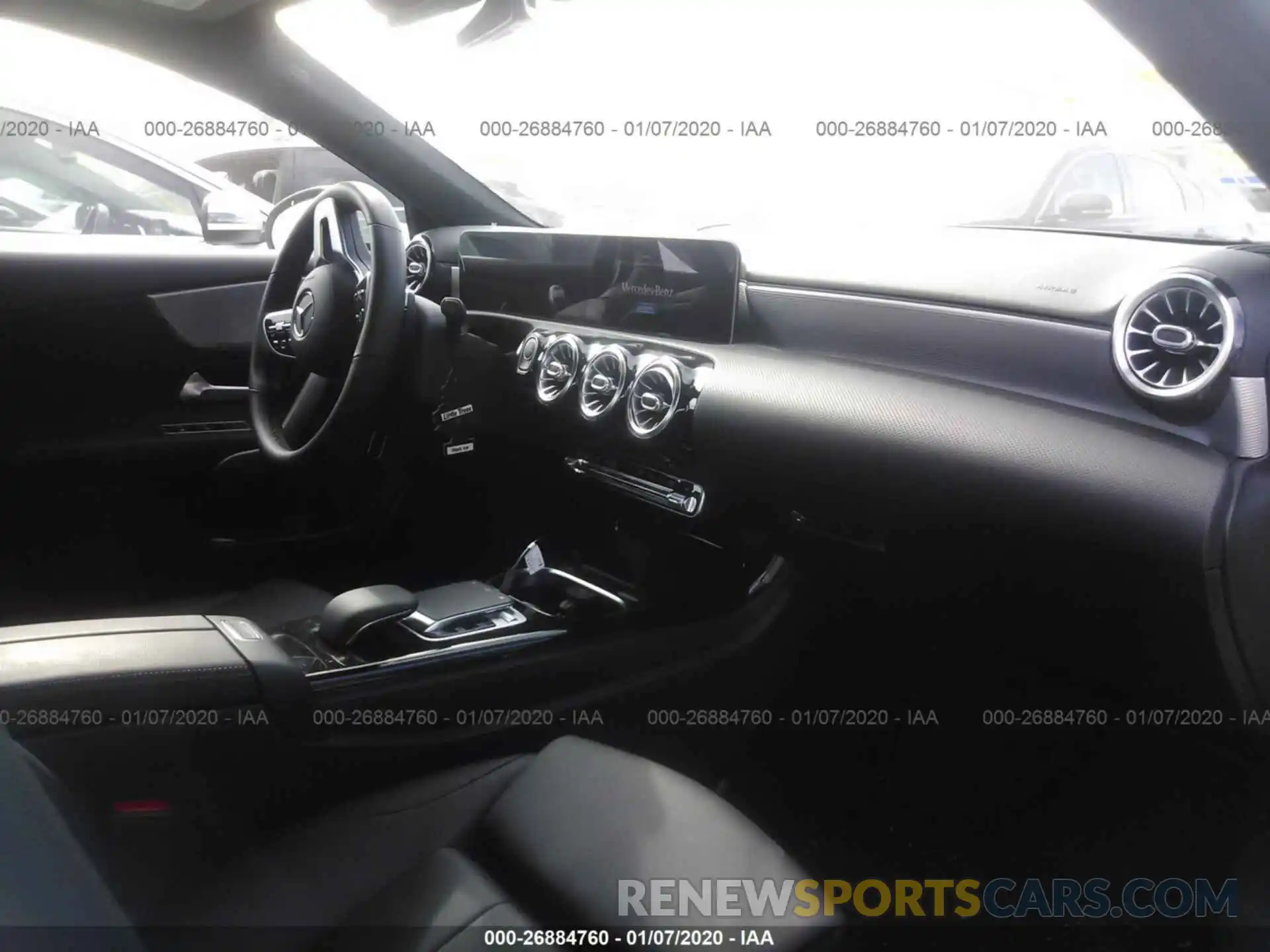 5 Photograph of a damaged car WDD3G4EB3KW025961 MERCEDES-BENZ A 2019