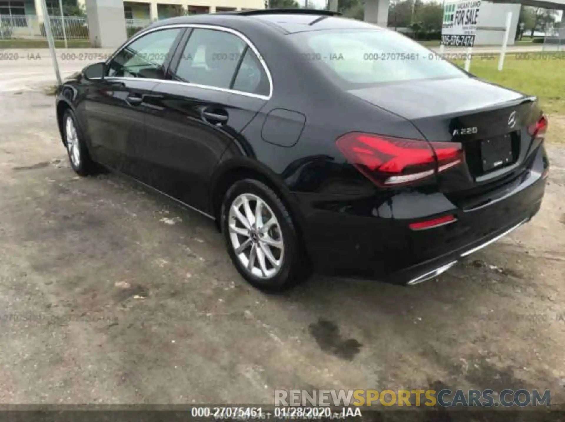 3 Photograph of a damaged car WDD3G4EB8KW022862 MERCEDES-BENZ A 2019