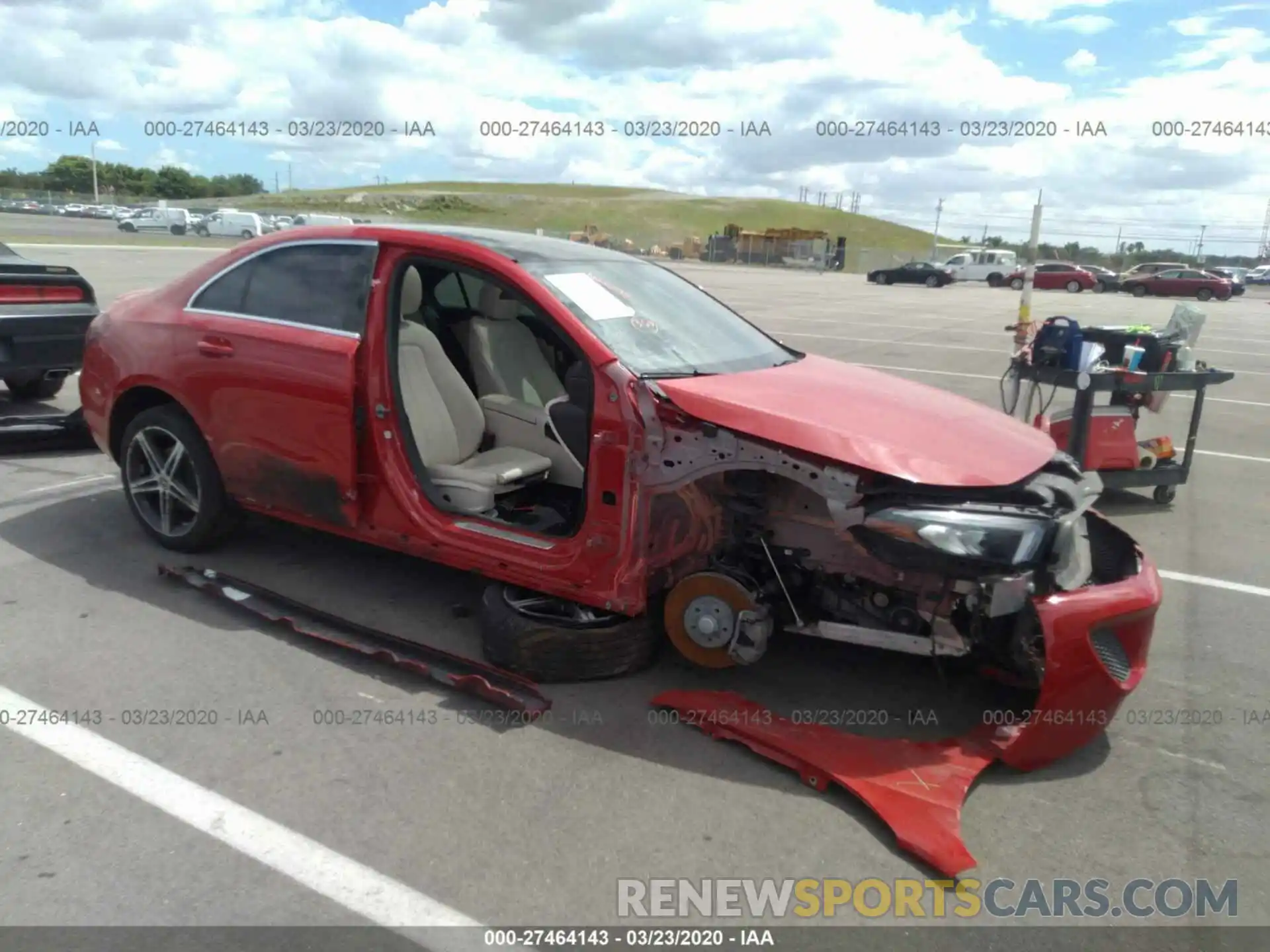 6 Photograph of a damaged car WDD3G4EB8KW025938 MERCEDES-BENZ A 2019