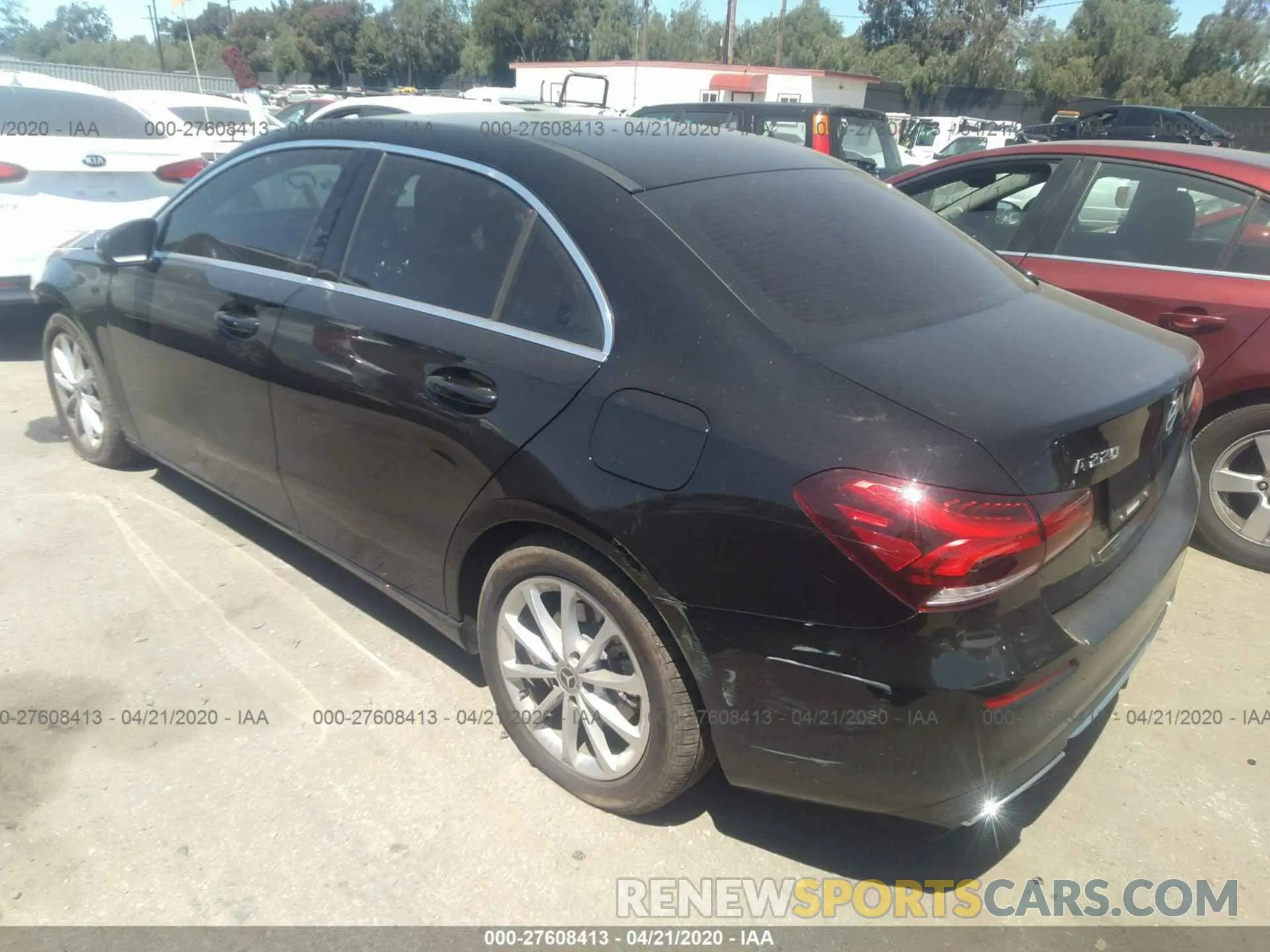 3 Photograph of a damaged car WDD3G4EB9KW027777 MERCEDES-BENZ A 2019