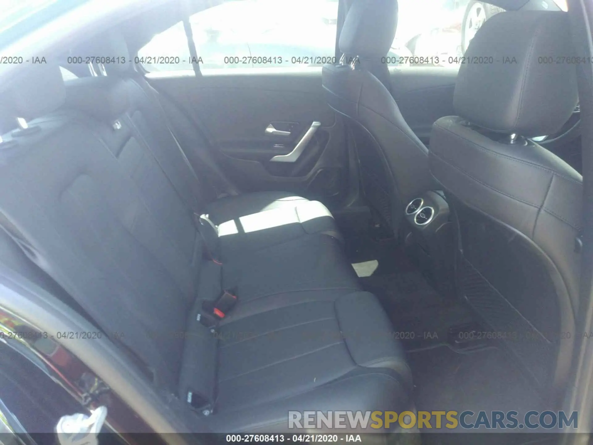 8 Photograph of a damaged car WDD3G4EB9KW027777 MERCEDES-BENZ A 2019
