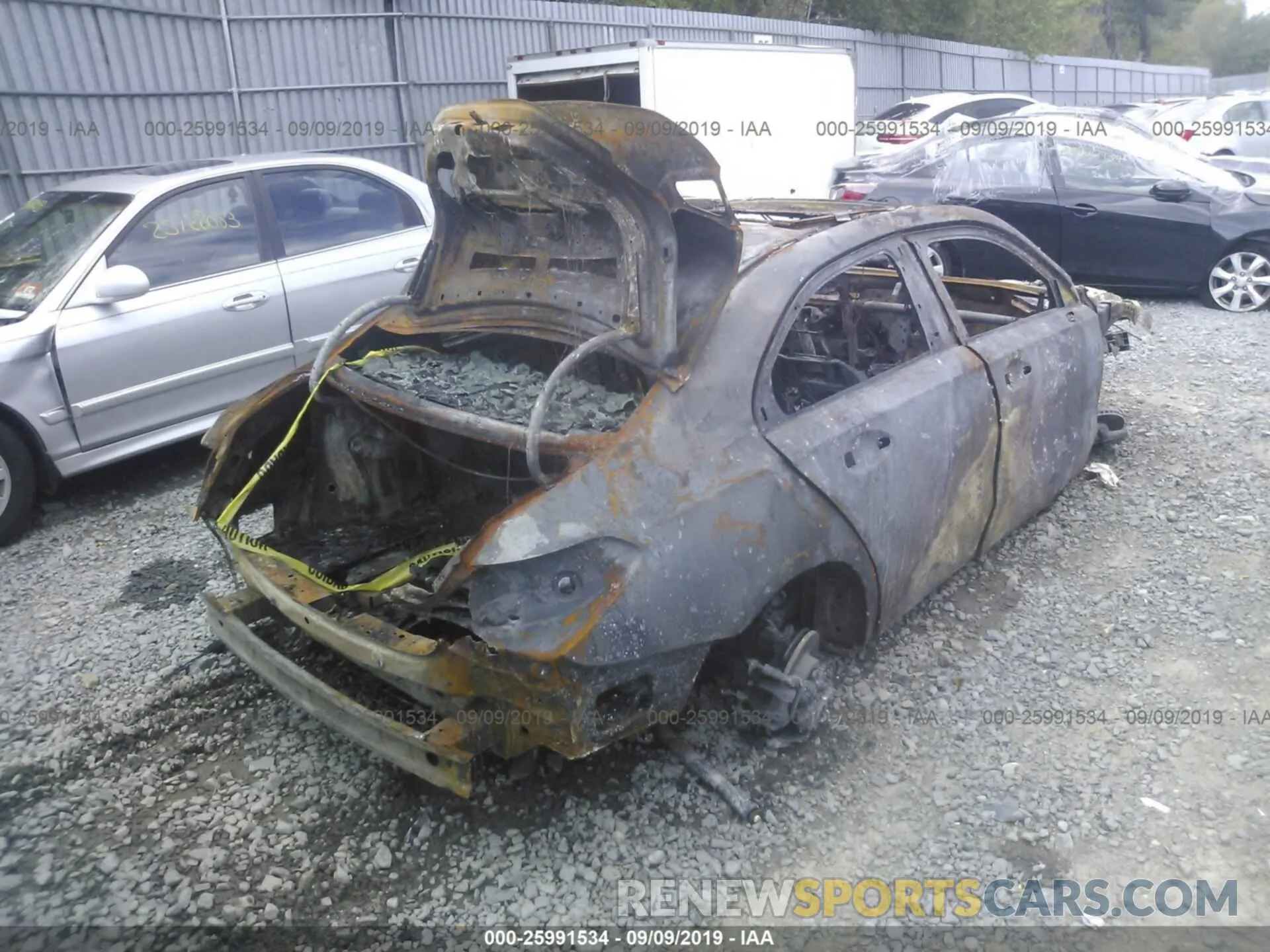 4 Photograph of a damaged car WDD3G4FB2KW000743 MERCEDES-BENZ A 2019