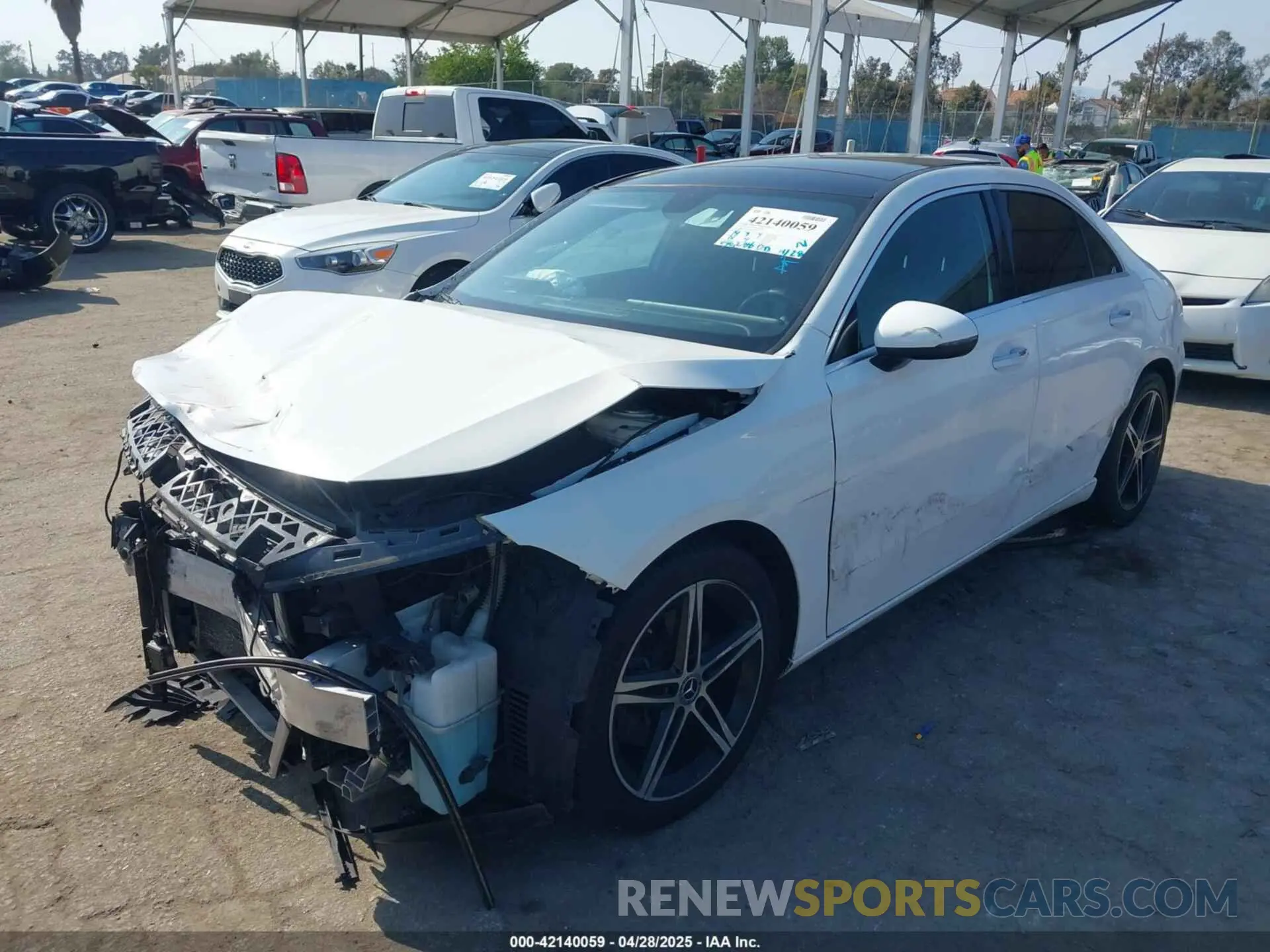 2 Photograph of a damaged car WDD3G4EB0KW000497 MERCEDES-BENZ A 220 2019