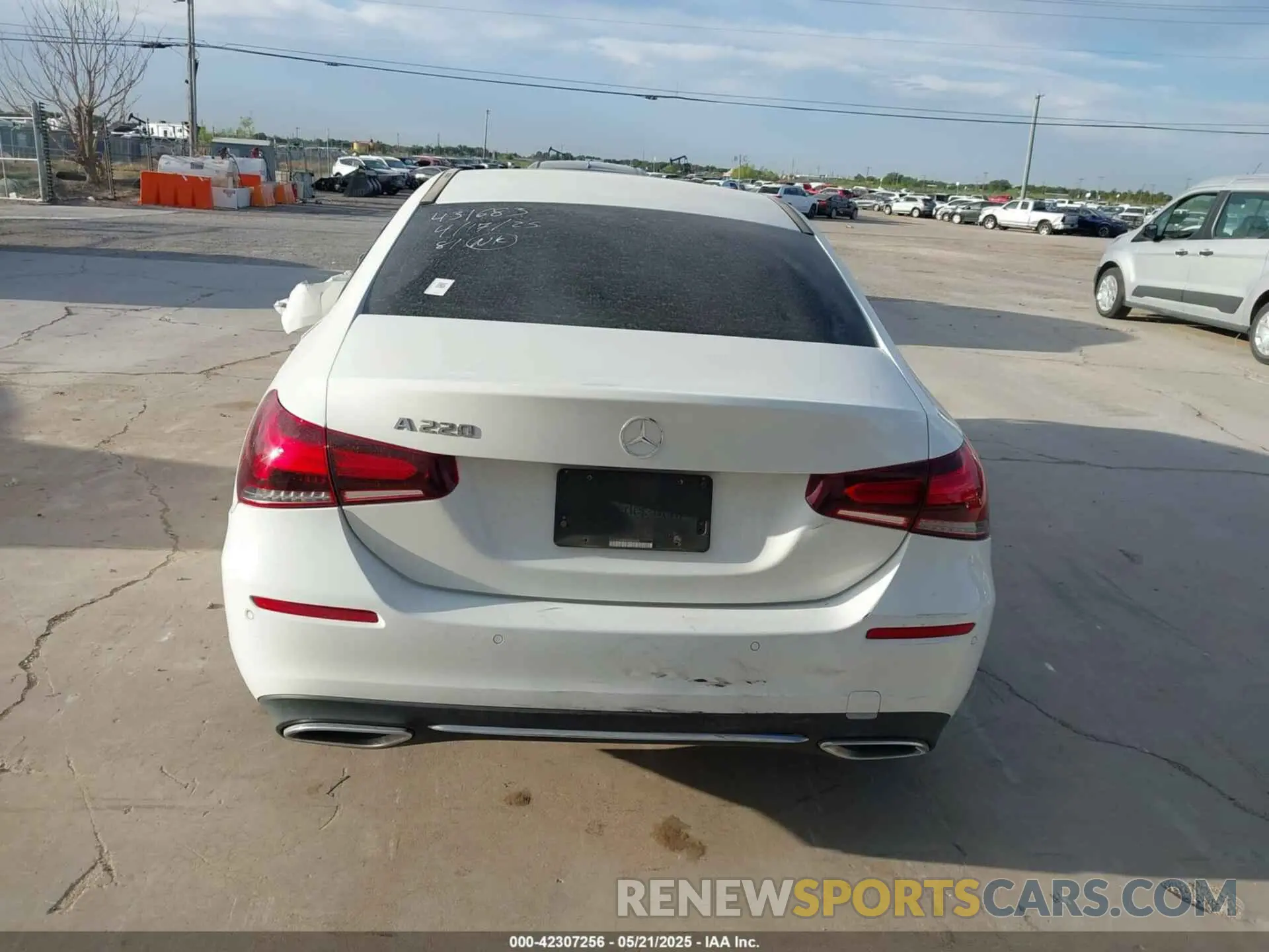 15 Photograph of a damaged car WDD3G4EB0KW029448 MERCEDES-BENZ A 220 2019