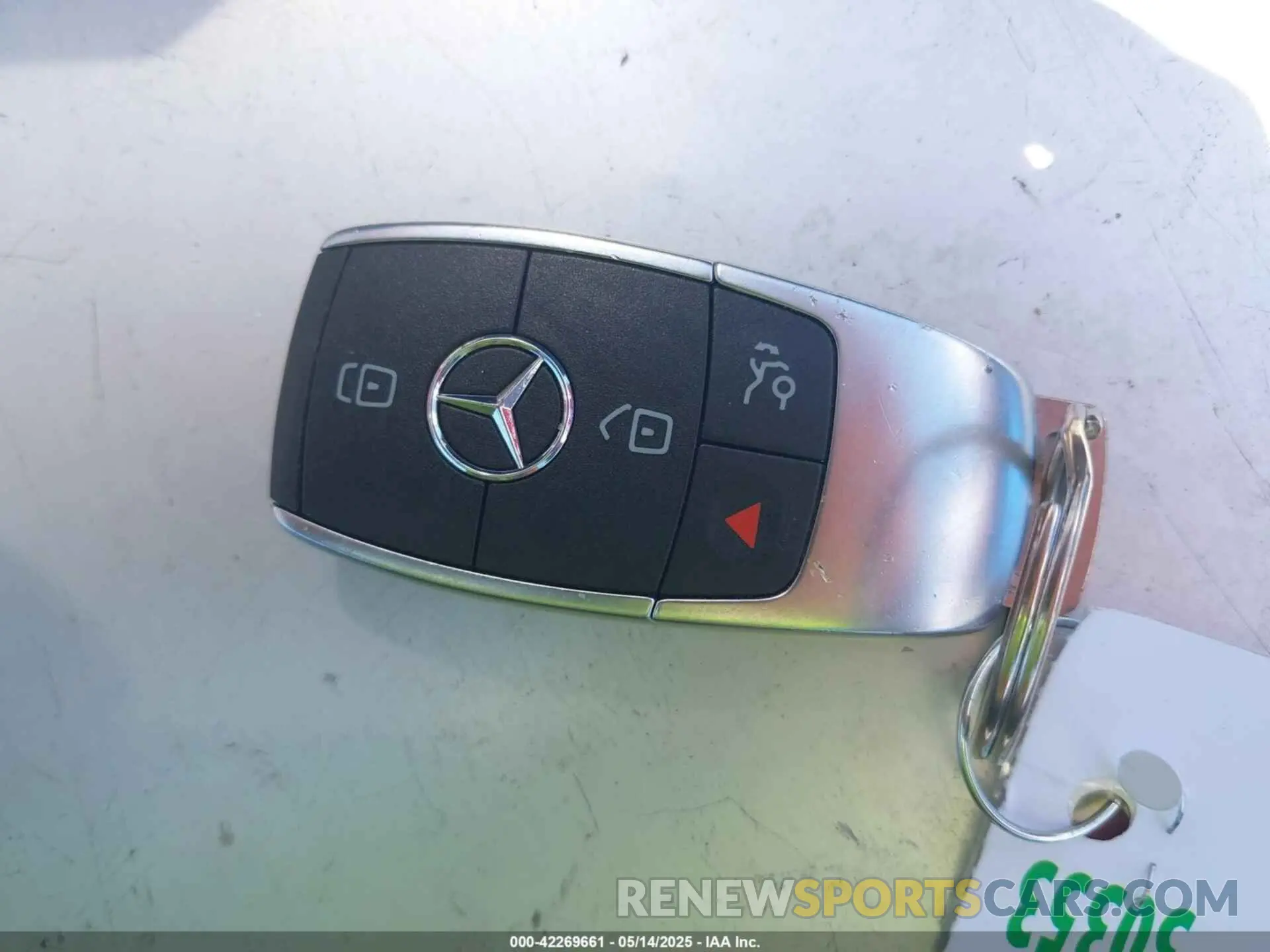 11 Photograph of a damaged car WDD3G4EB1KW012903 MERCEDES-BENZ A 220 2019