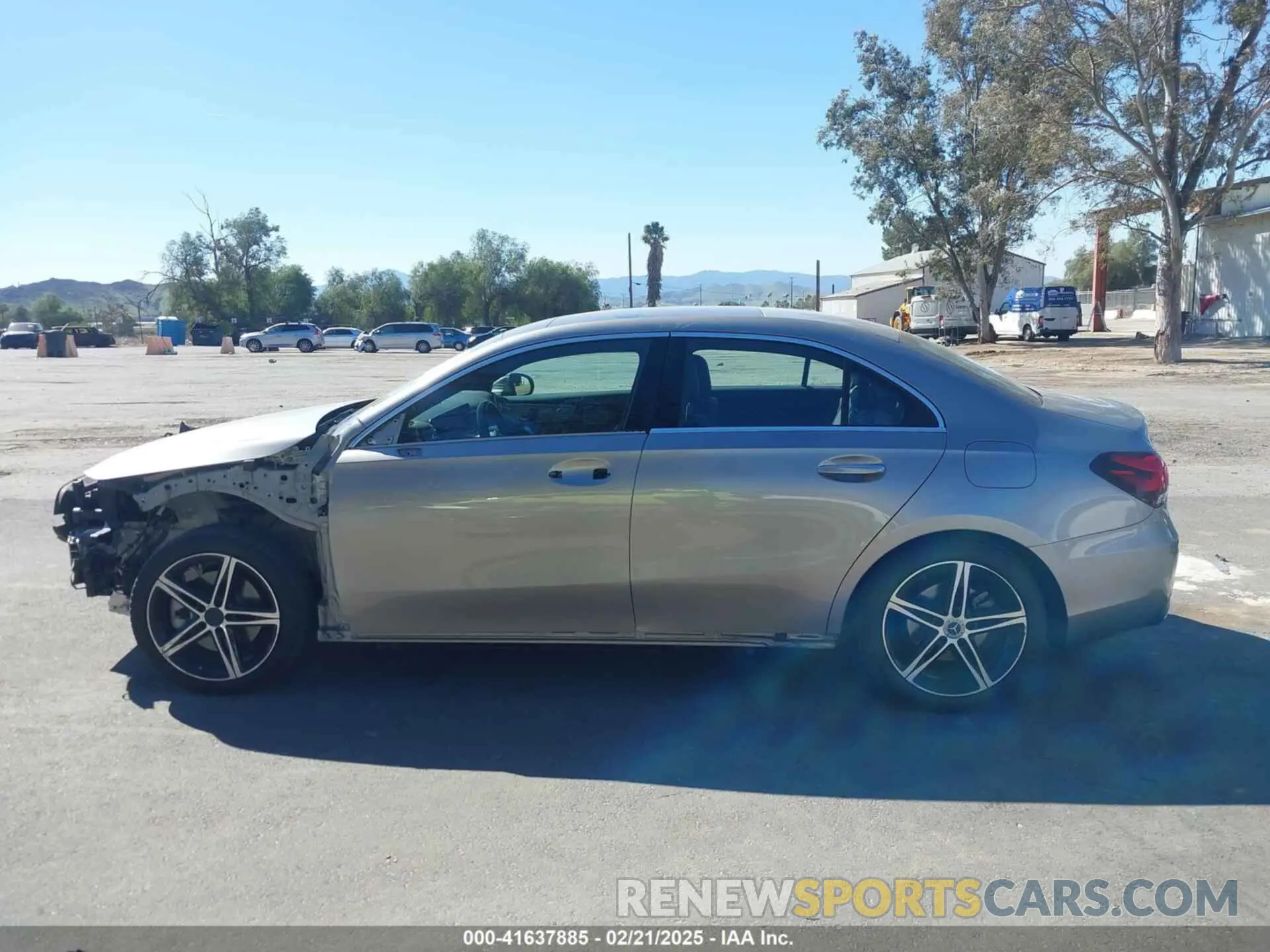 15 Photograph of a damaged car WDD3G4EB1KW021407 MERCEDES-BENZ A 220 2019