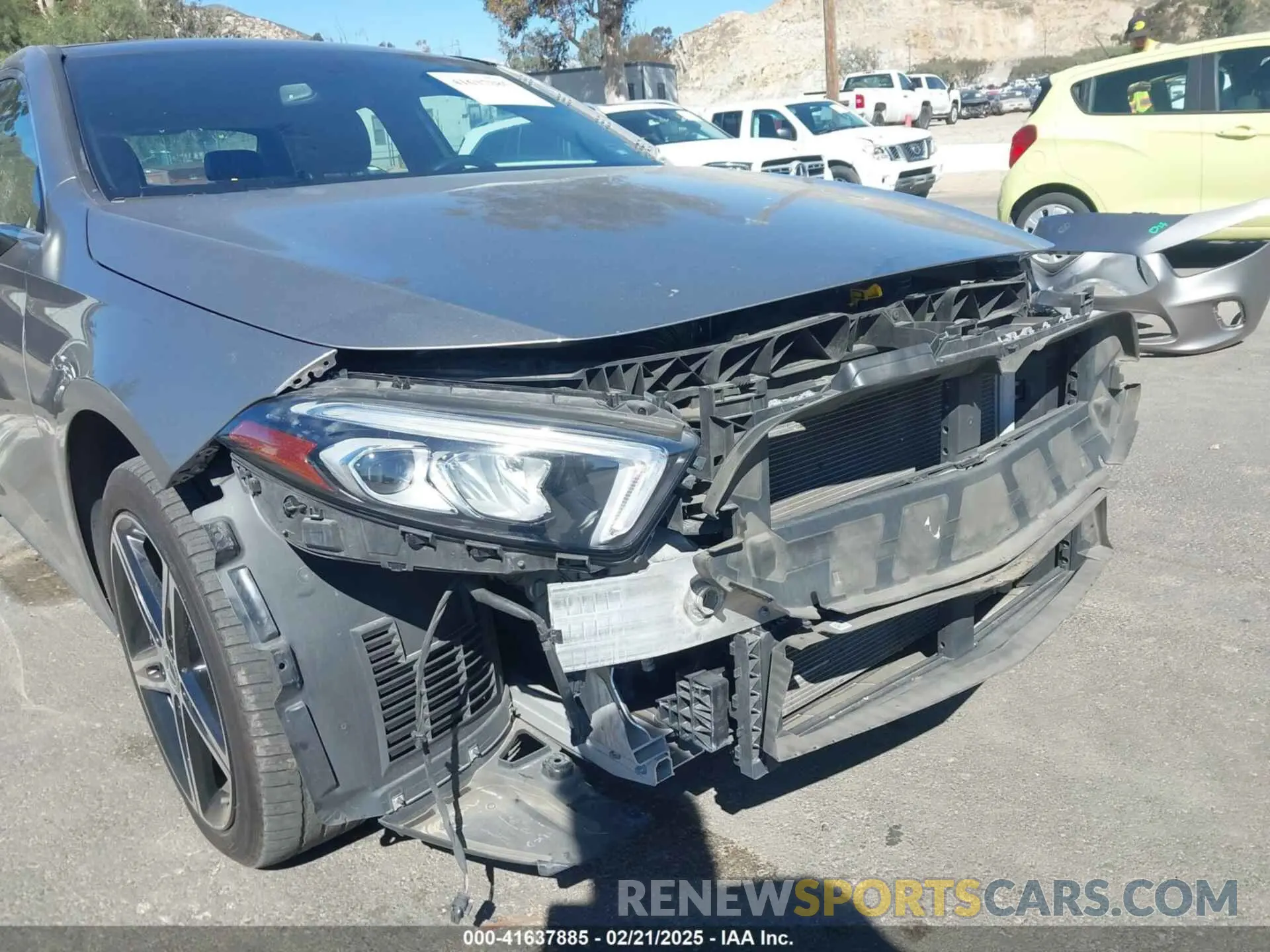 19 Photograph of a damaged car WDD3G4EB1KW021407 MERCEDES-BENZ A 220 2019