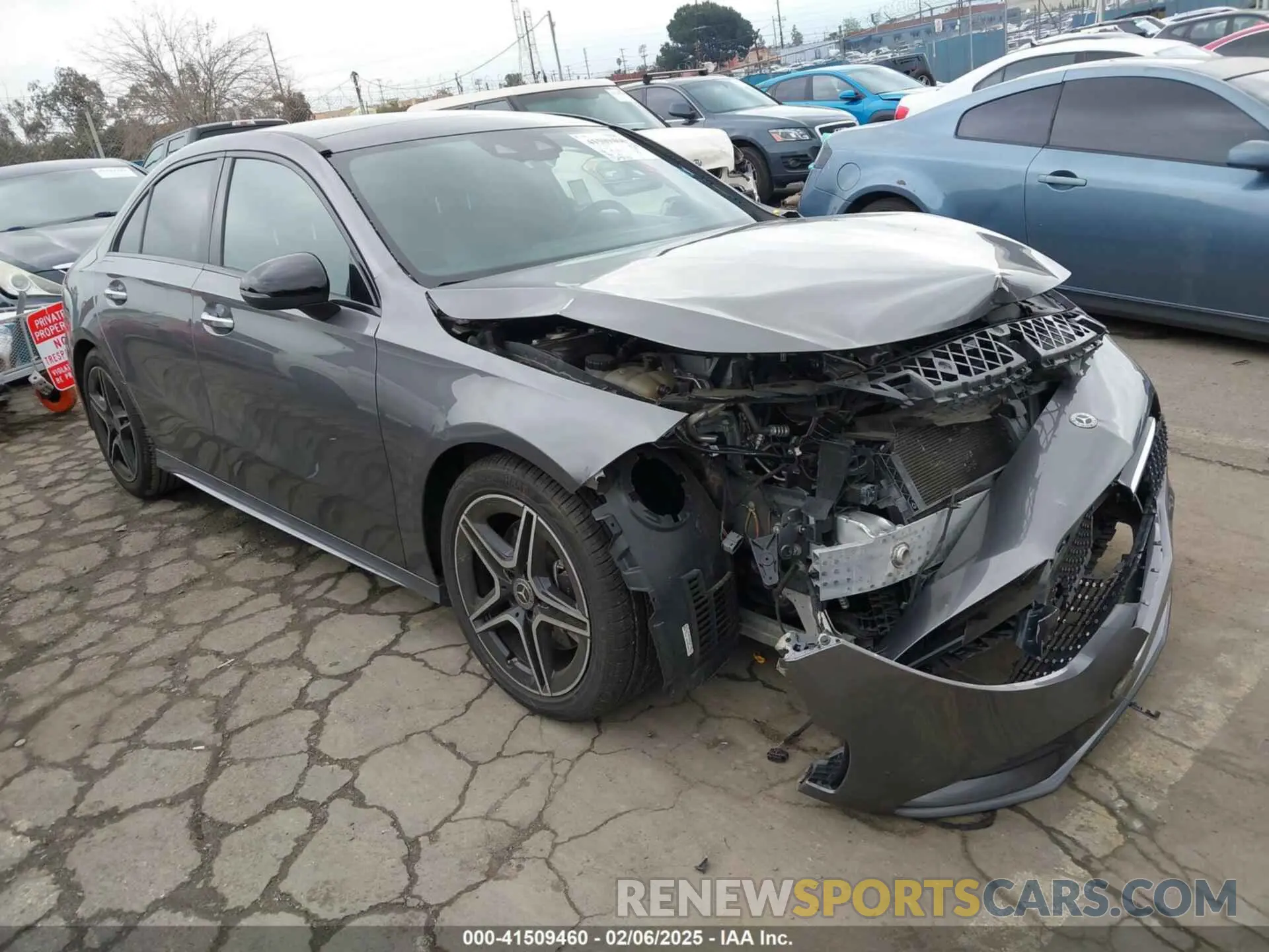 1 Photograph of a damaged car WDD3G4EB2KW003031 MERCEDES-BENZ A 220 2019