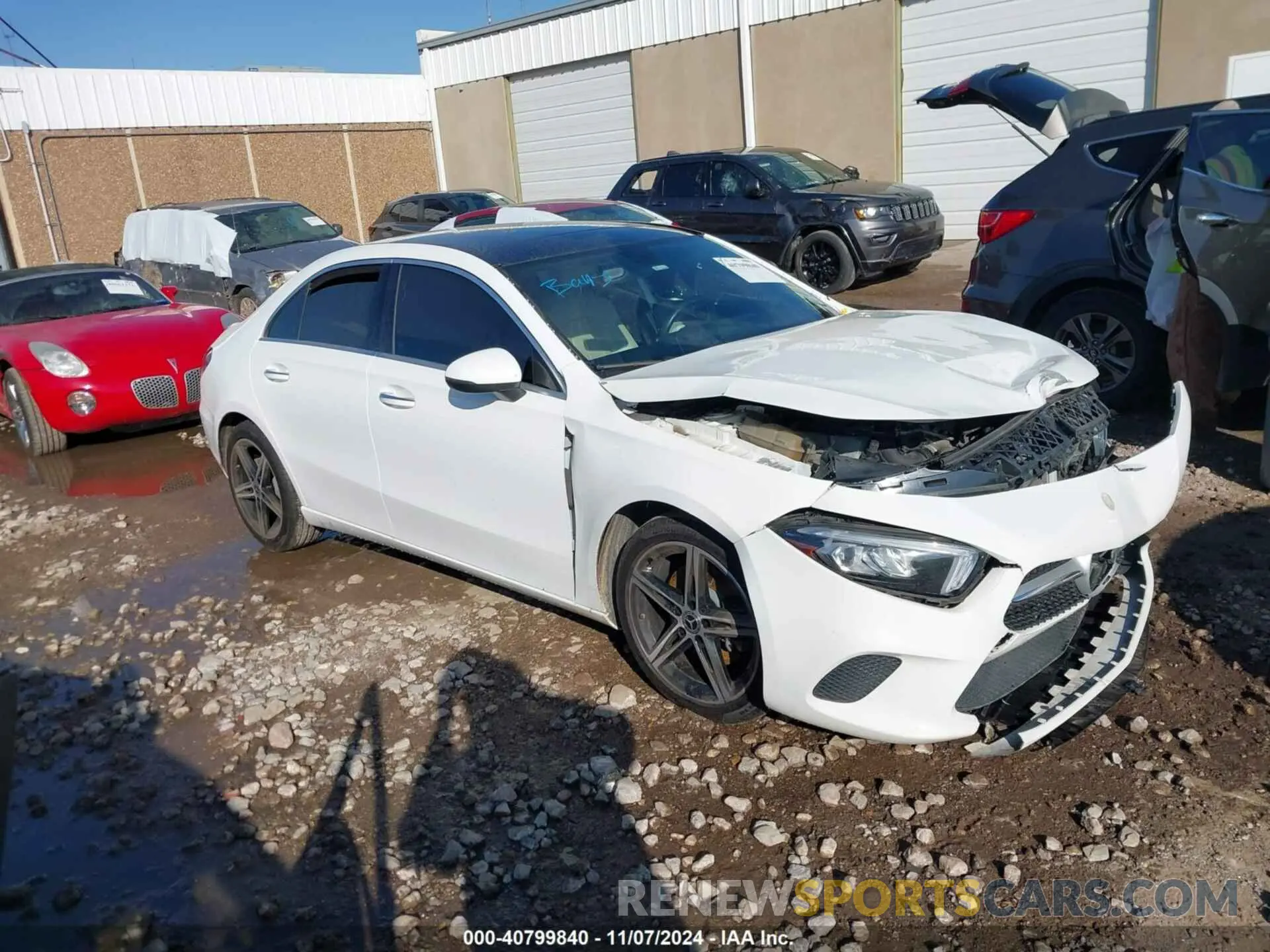 13 Photograph of a damaged car WDD3G4EB5KW007140 MERCEDES-BENZ A 220 2019